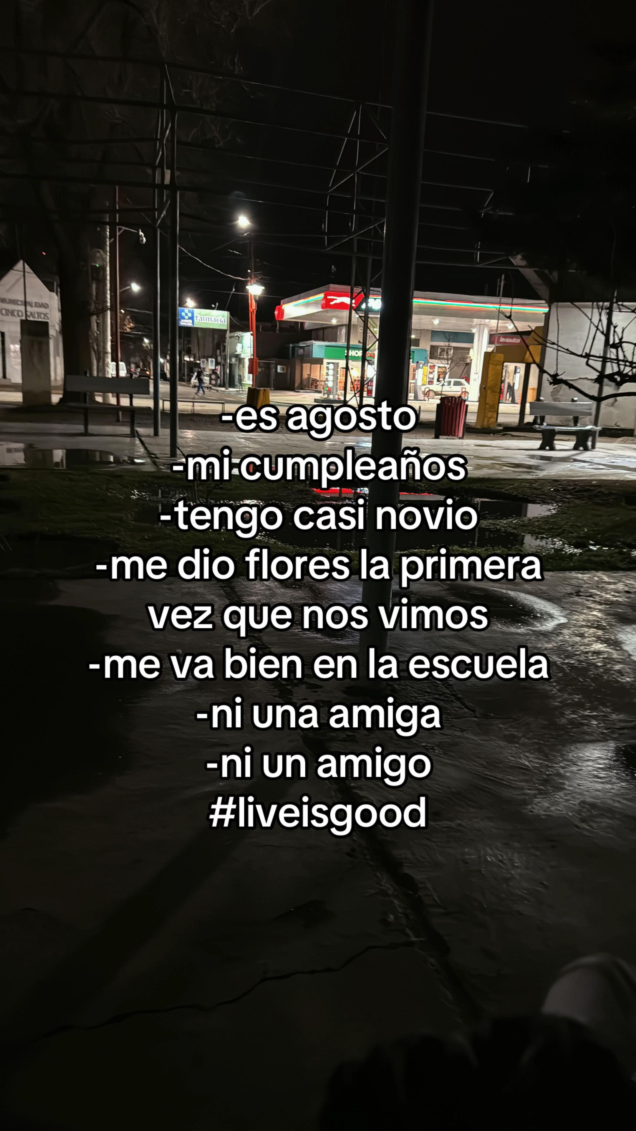 @La.zairapriv