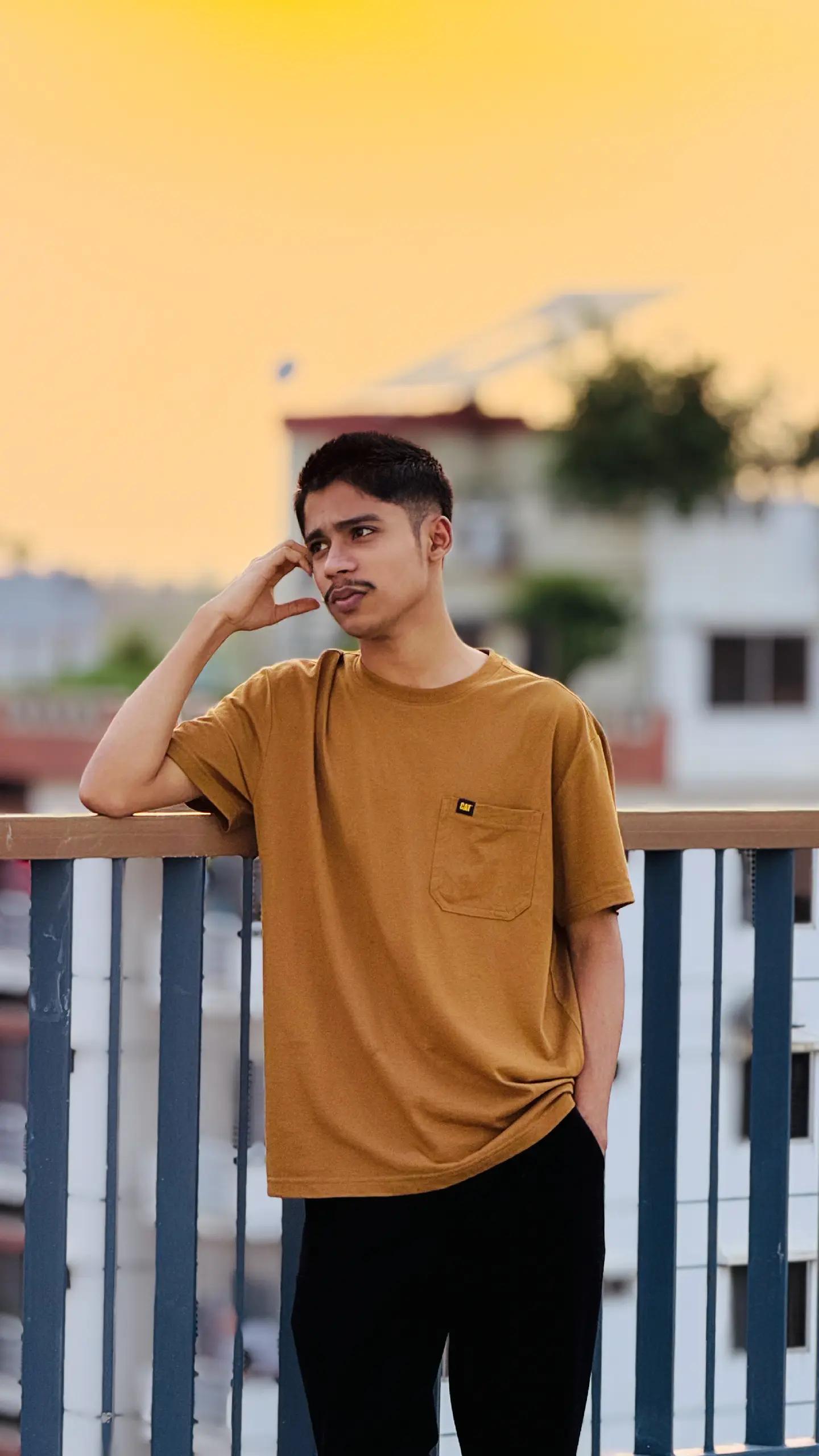 @⚡F A R U K⚡