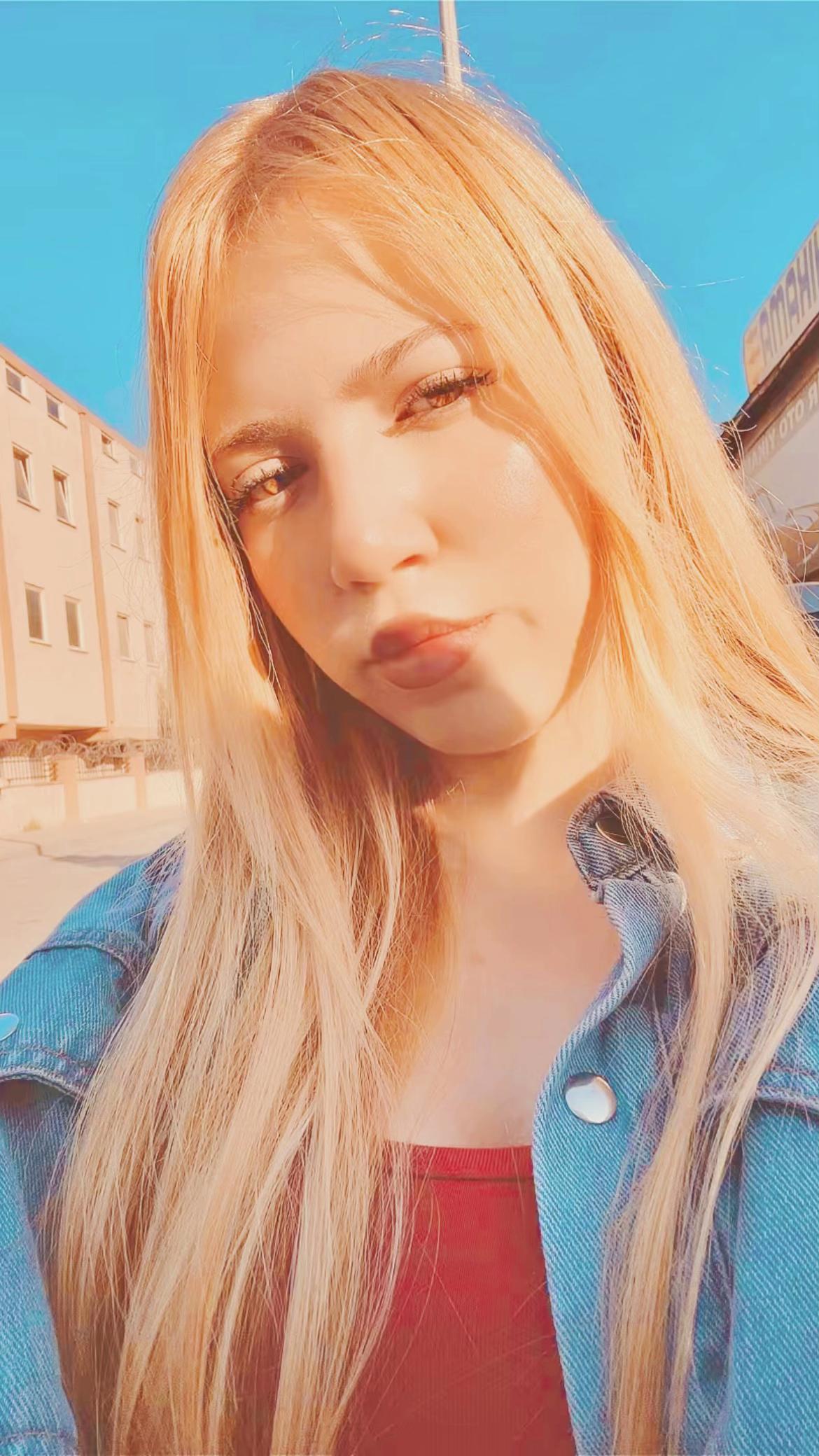 @4ozl3m