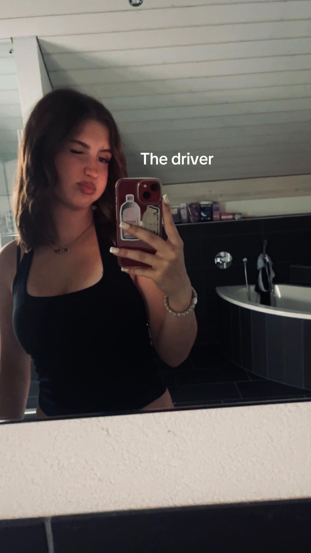@nöm