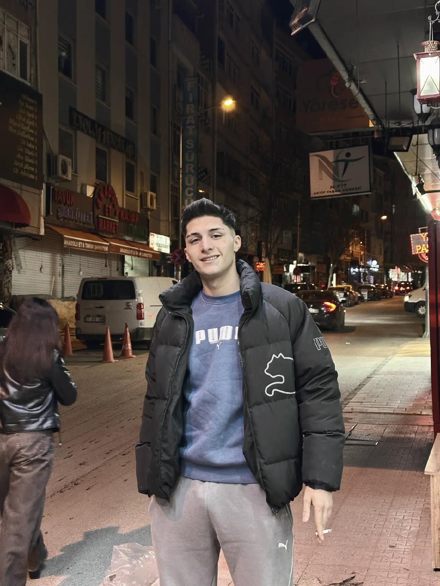 @emresahinn1_