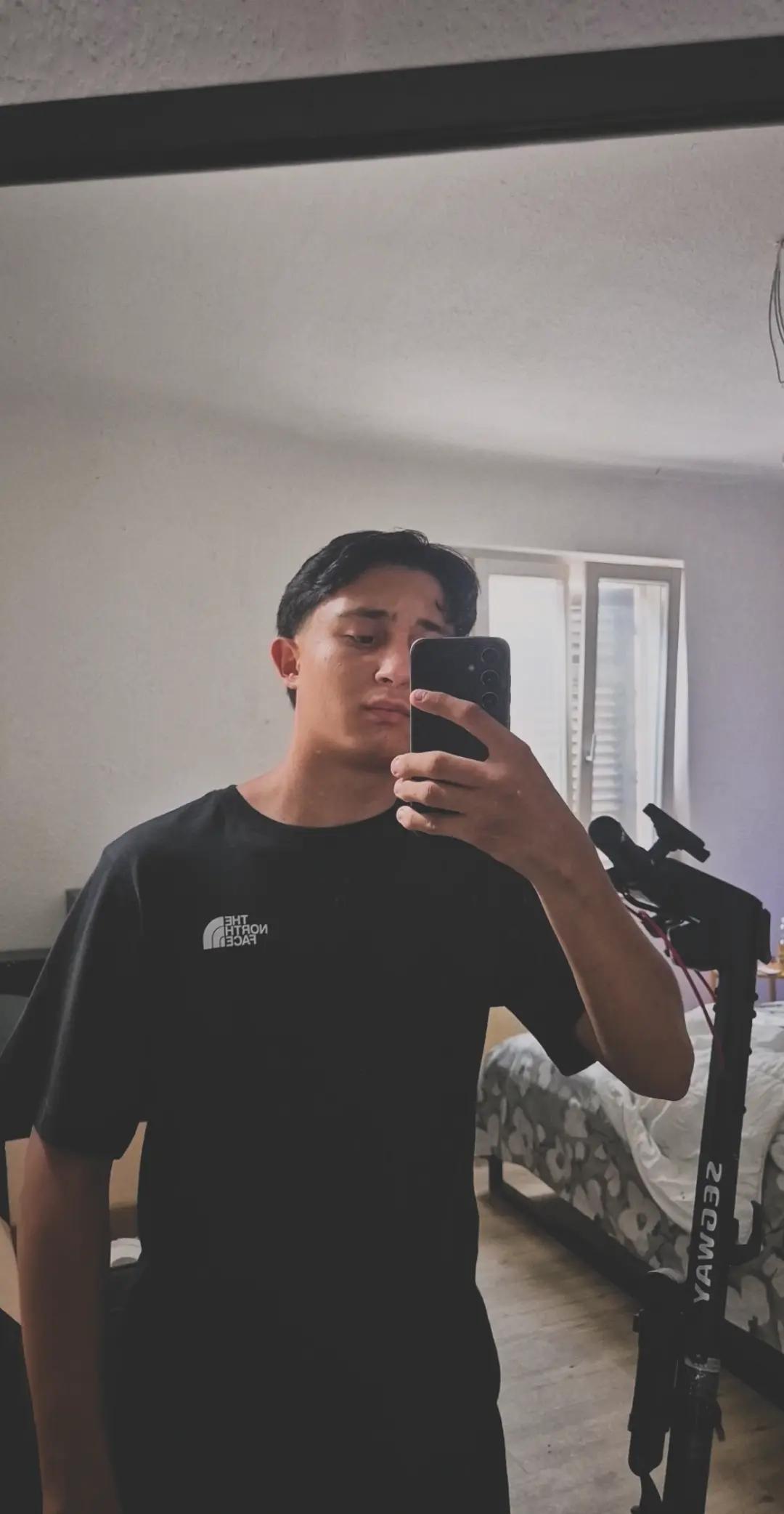 @¹³⁰¹🇬🇷