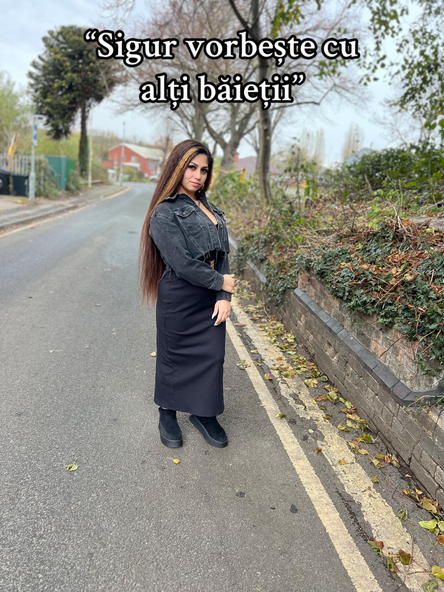 @⚜️👑 AlinaTha👑⚜️