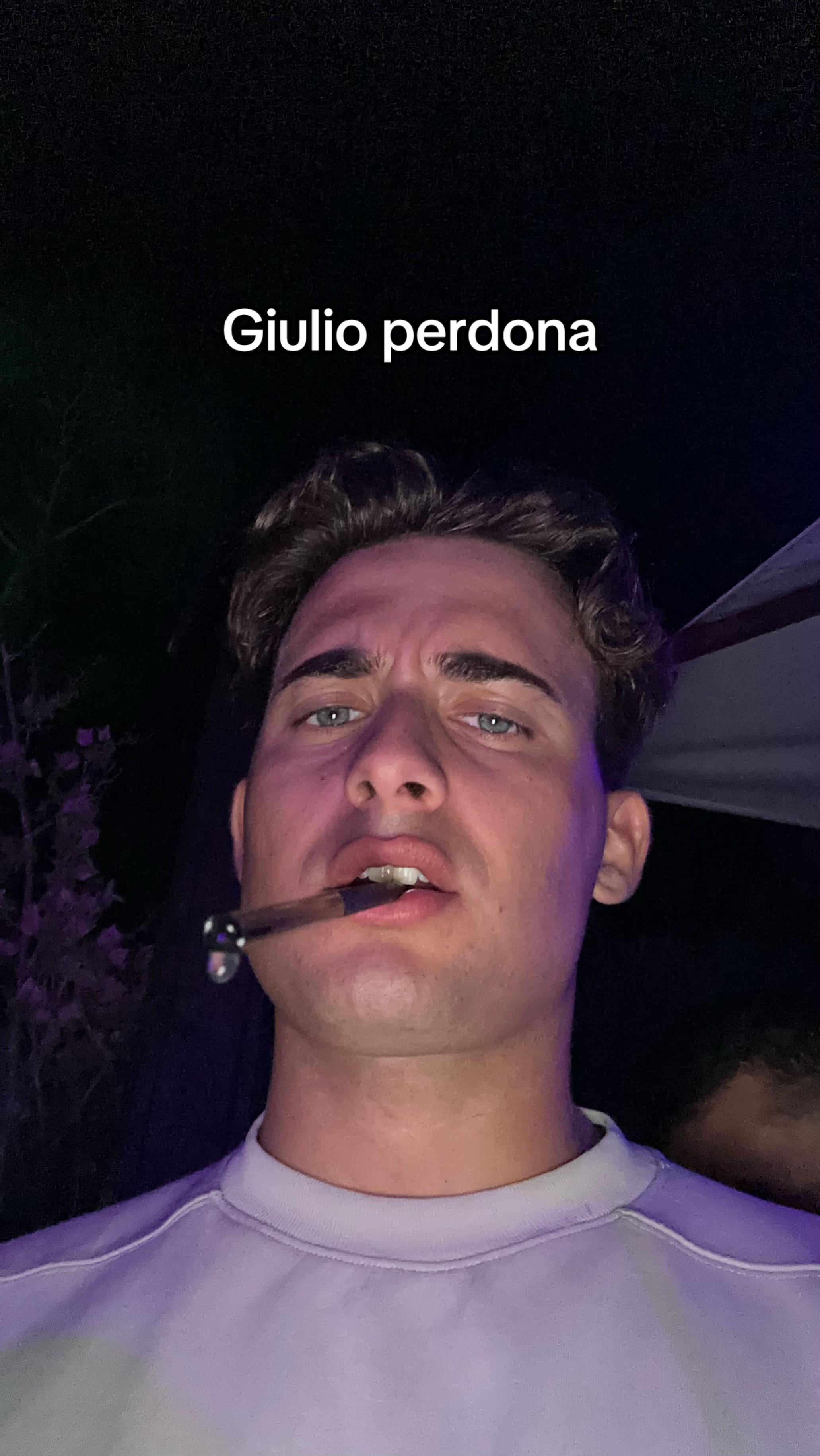 @Giulio Mombello