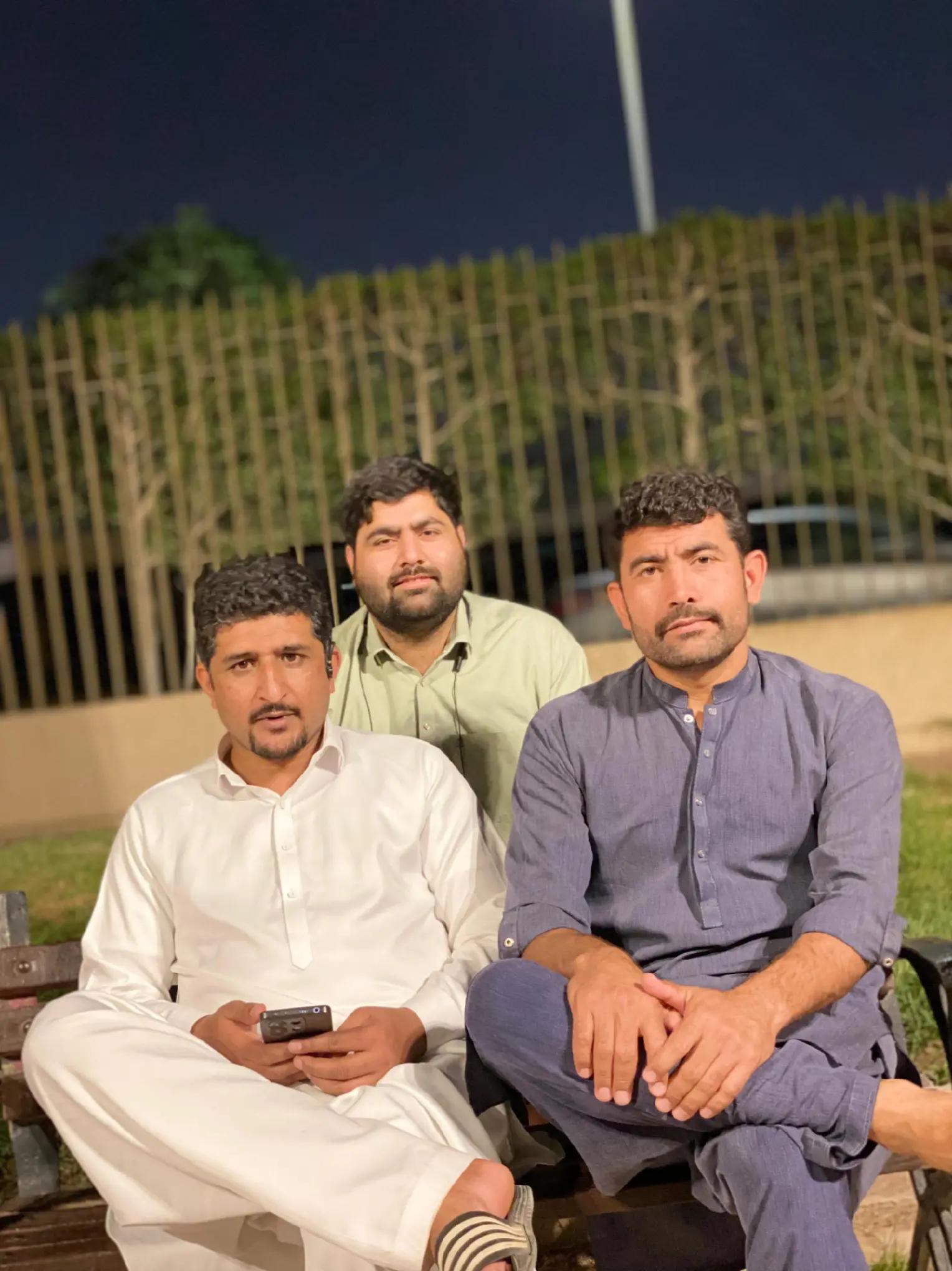@🥀مختصر رہوليکن مخلص رہو 👬