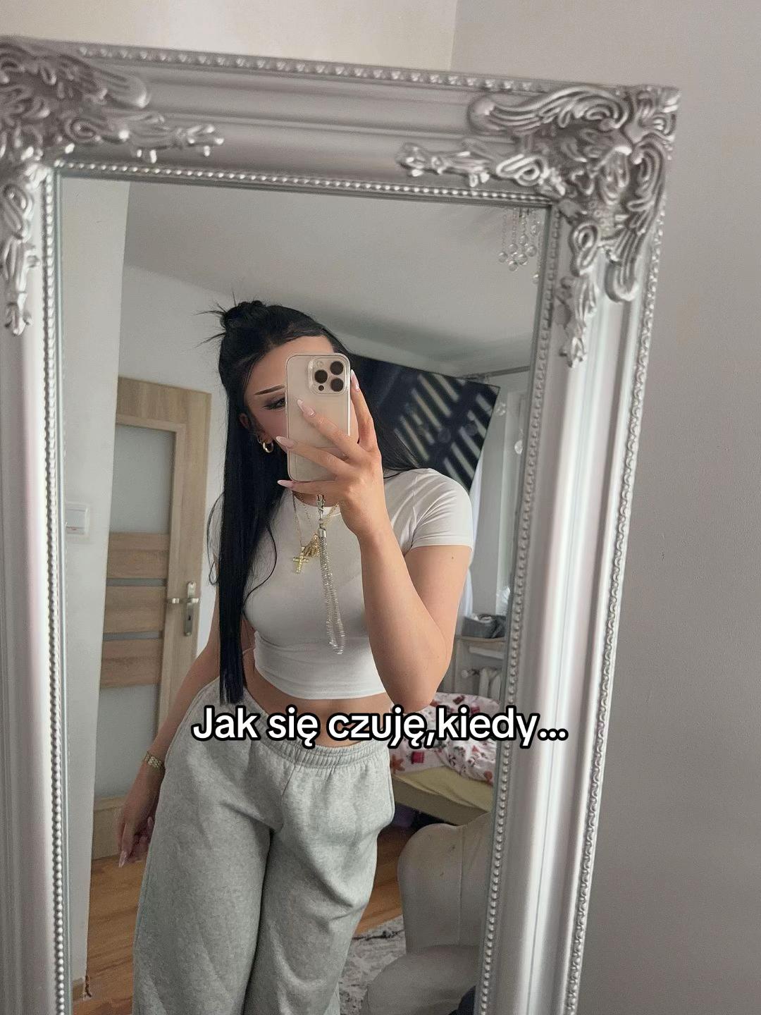 @𝐓𝐨 𝐨𝐧𝐚
