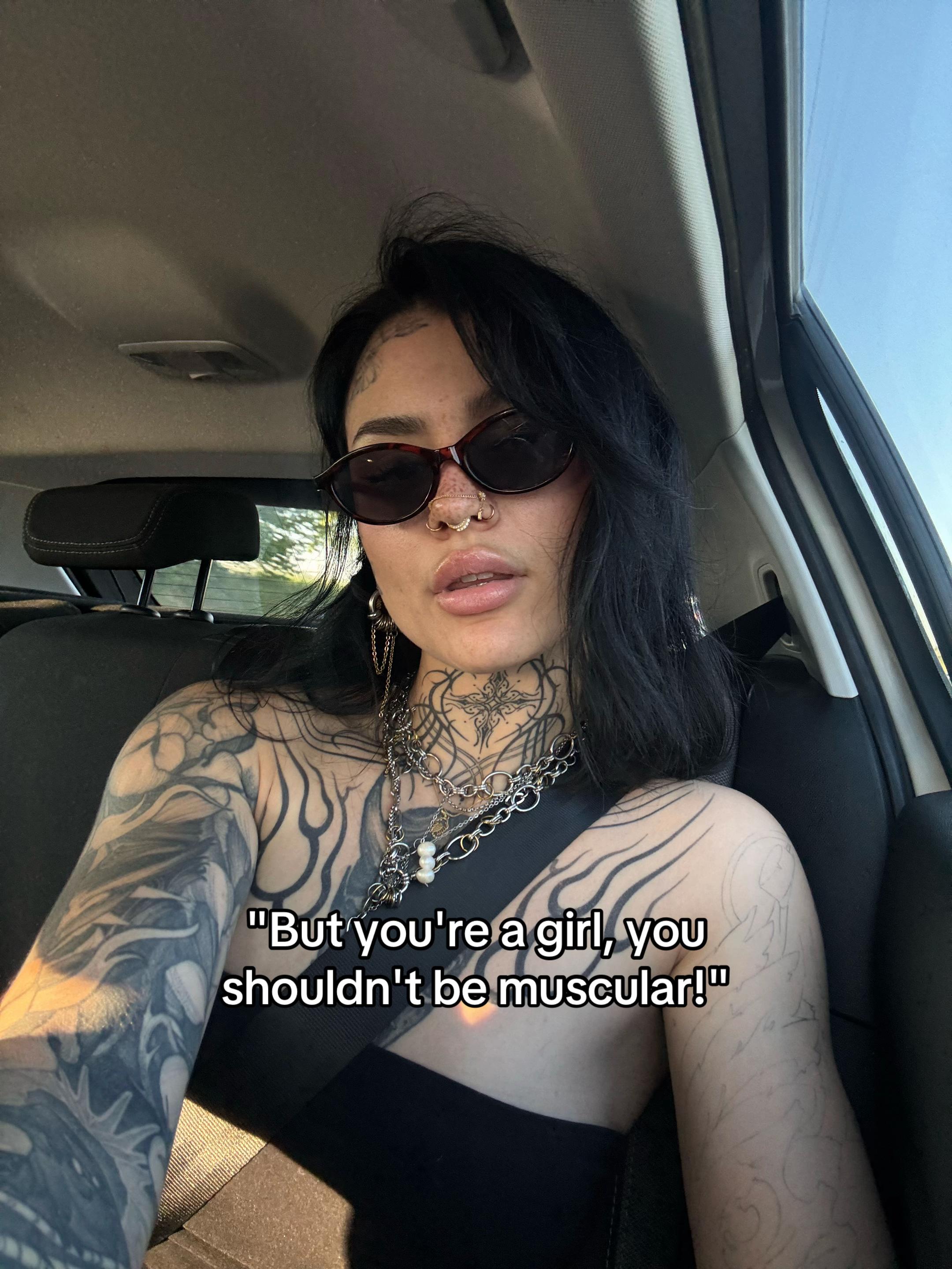 @ALUUNERA