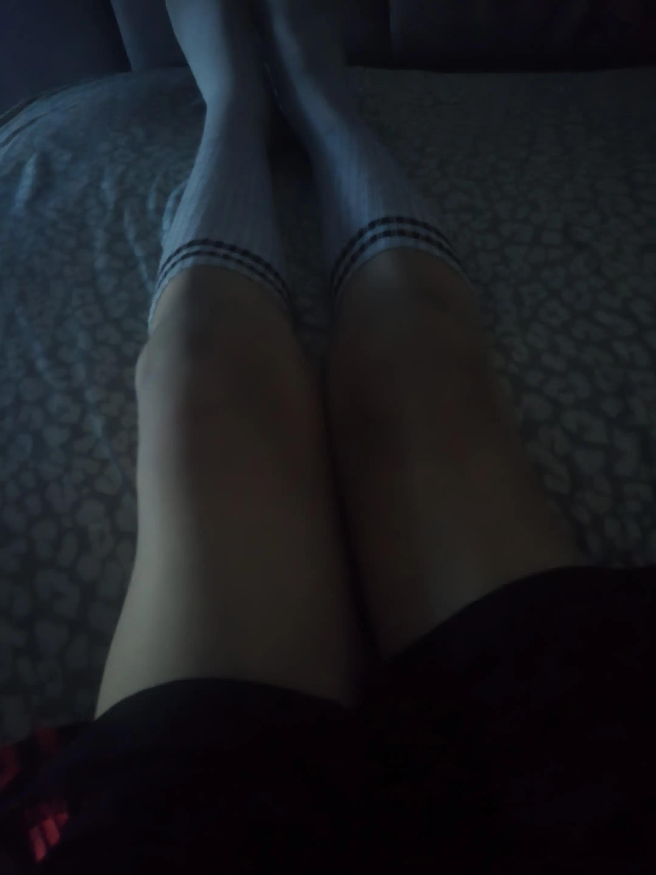 @femboythighs