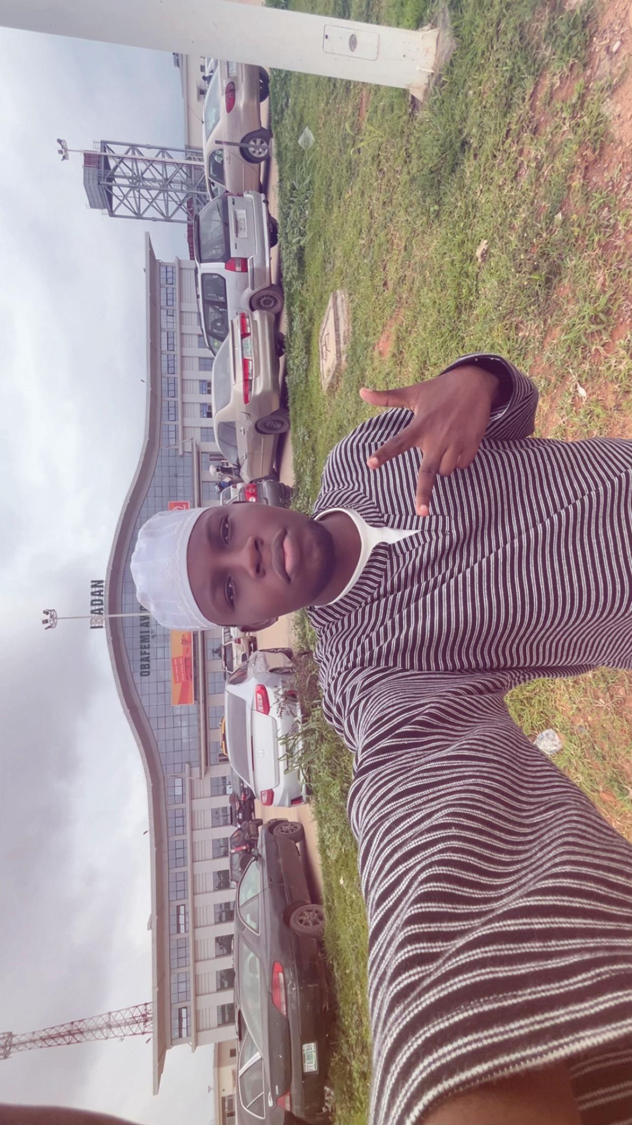 @Albarowy Olohunkemi WB🥷