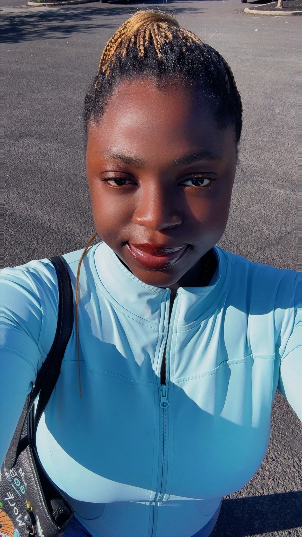 @onyinyechi