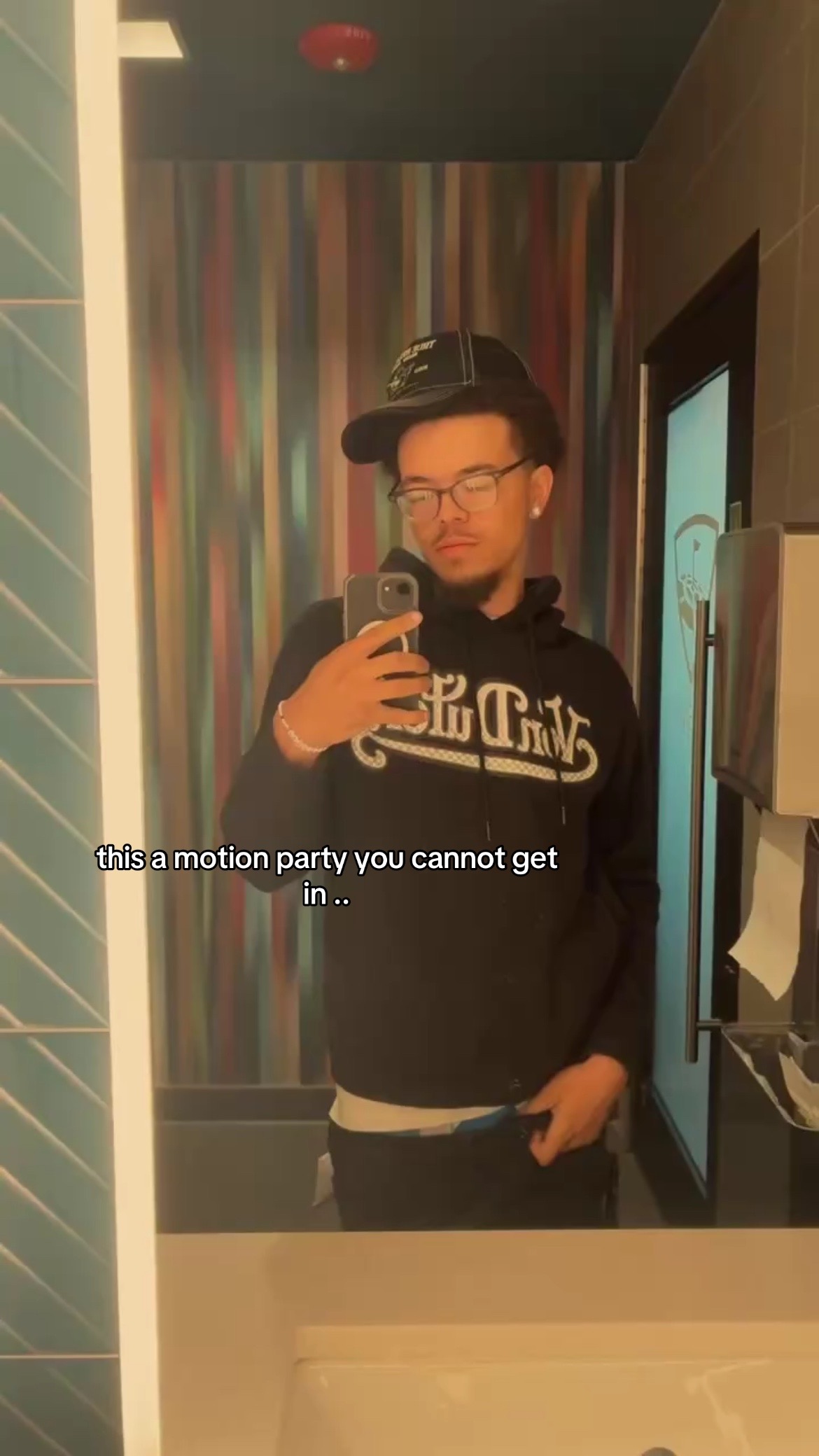 @️