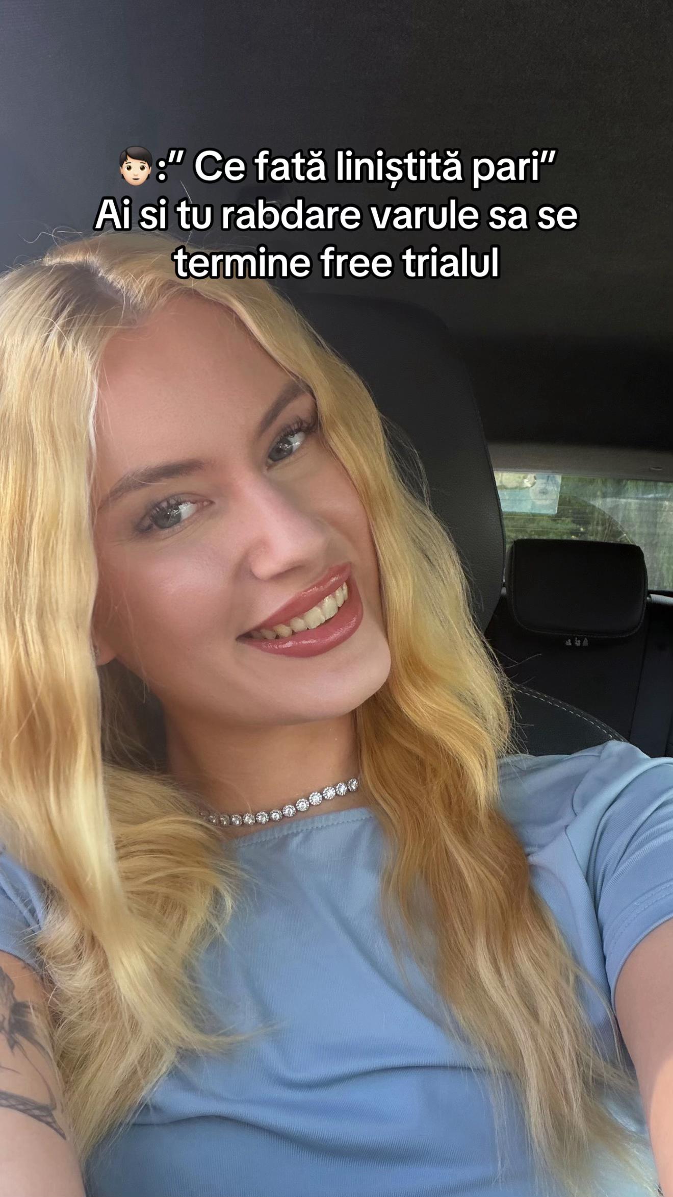 @AlexandraM12