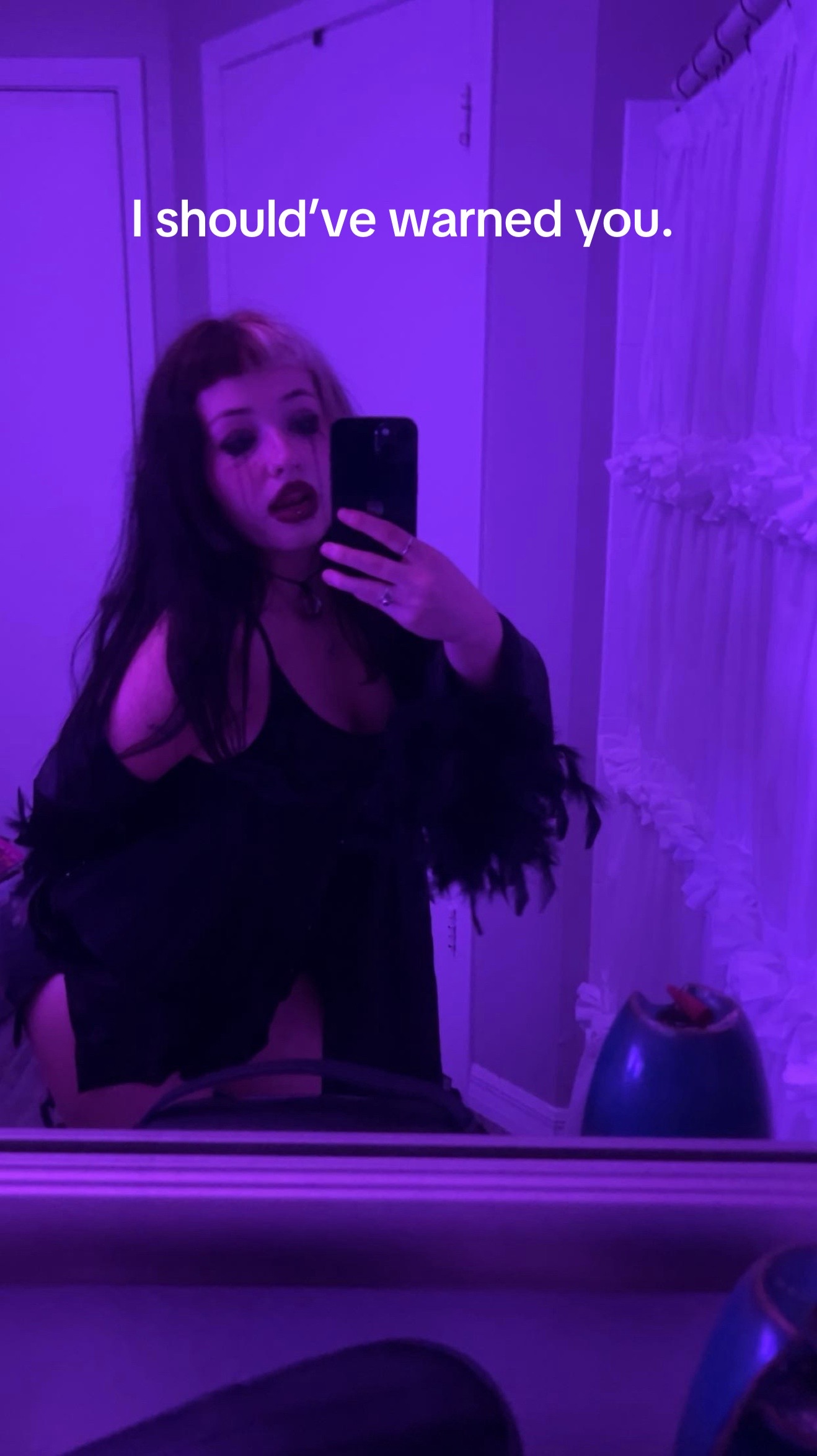 @Dollie 🦇
