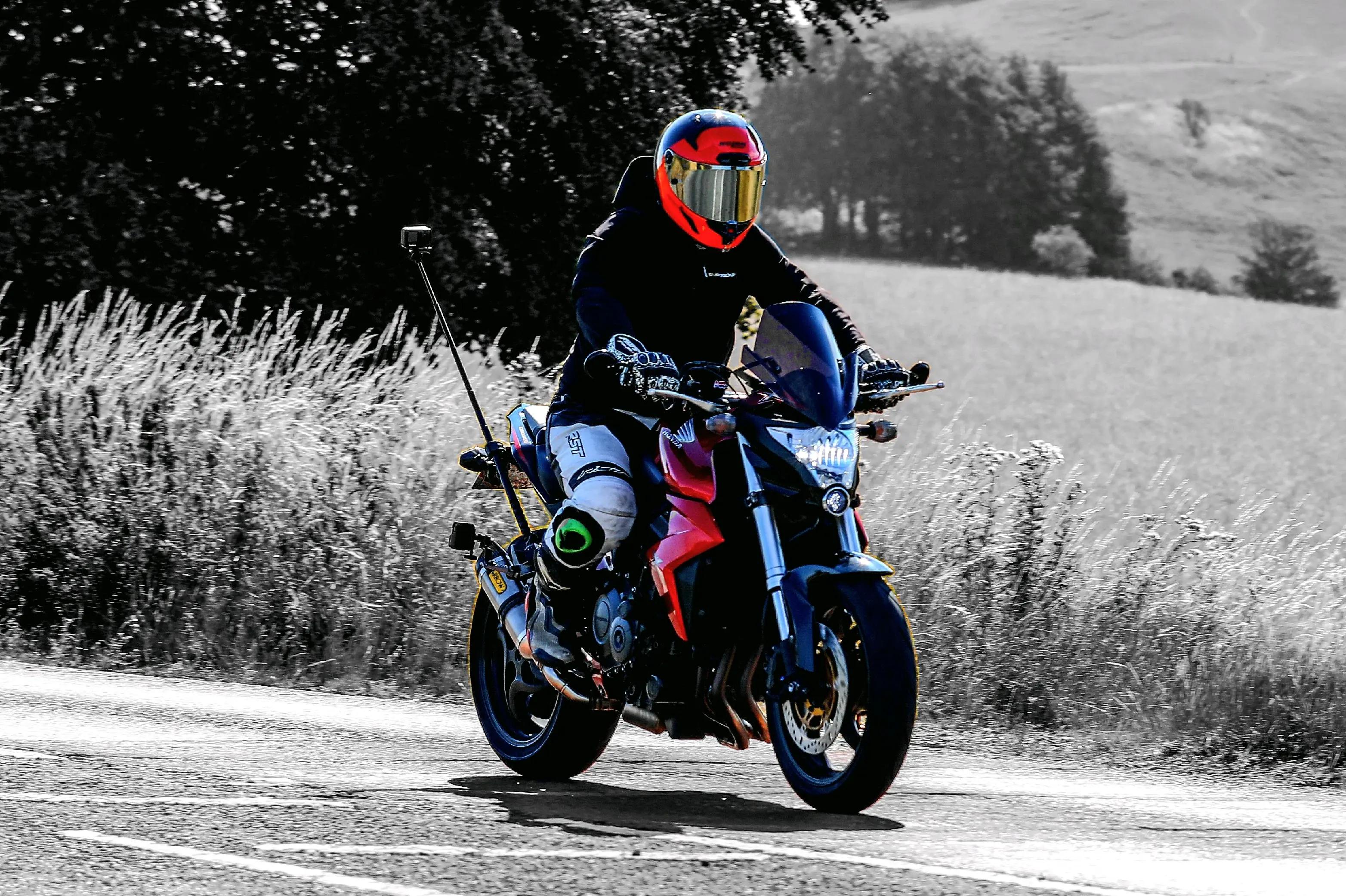 @ZACB1000R