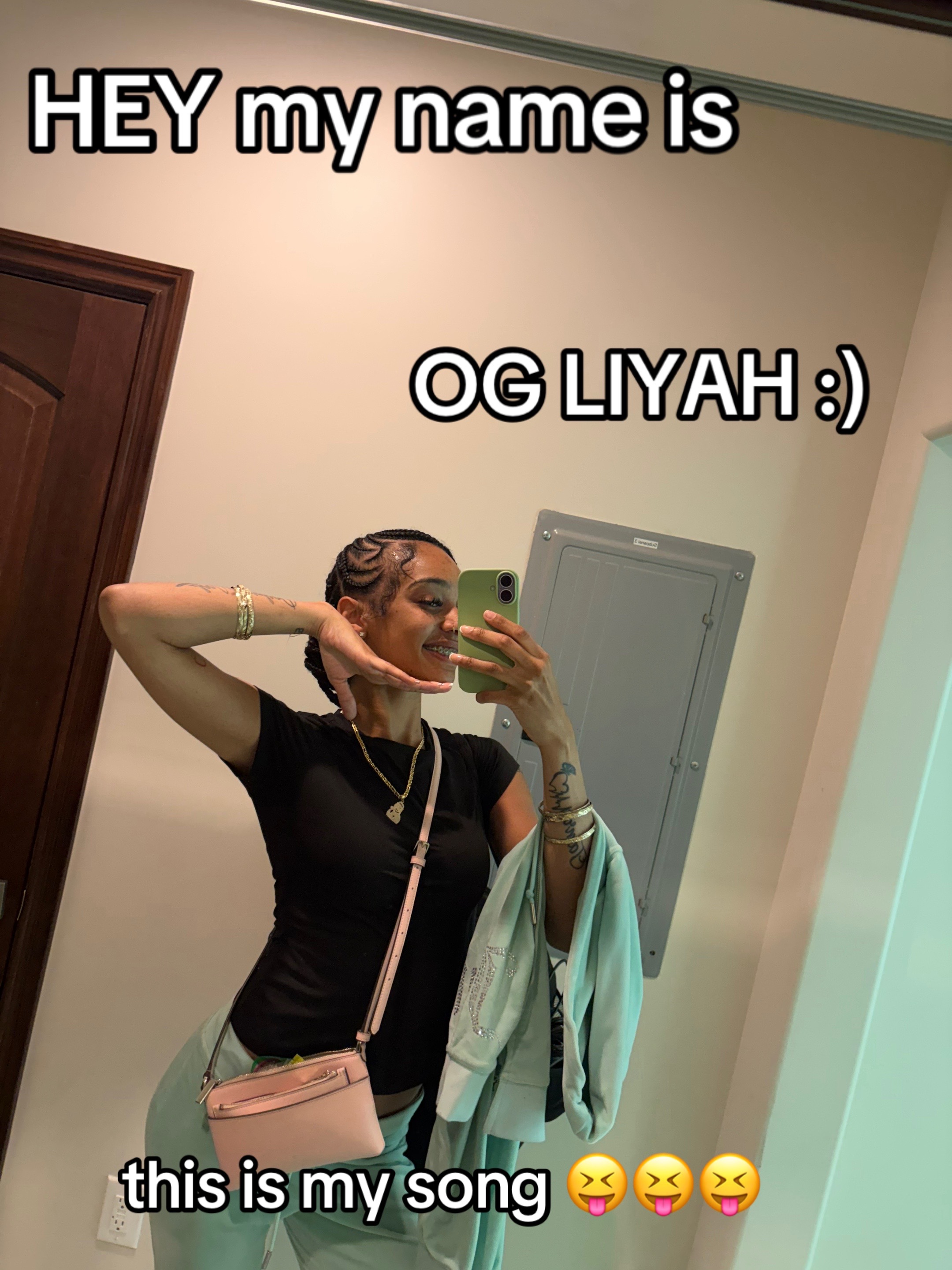 @itsogliyah