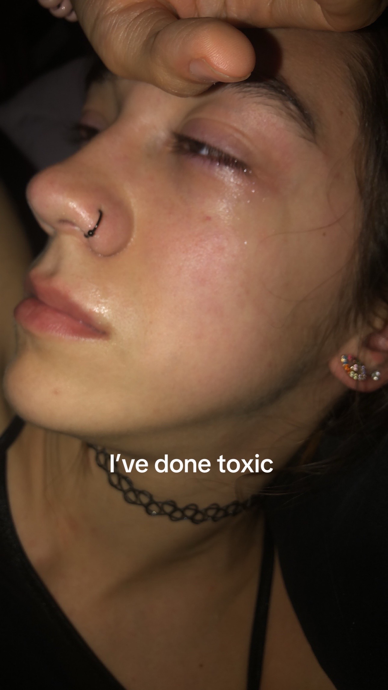 @シ