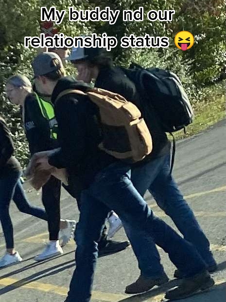 @🖤
