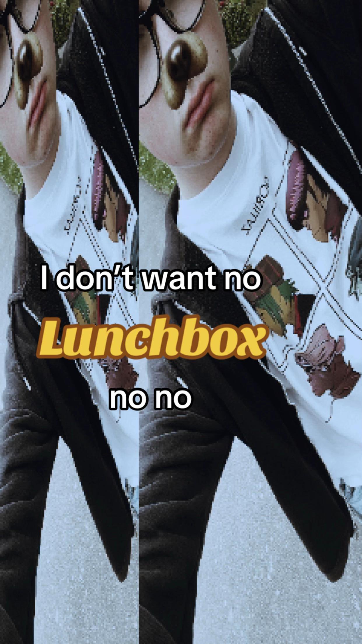 @⃟