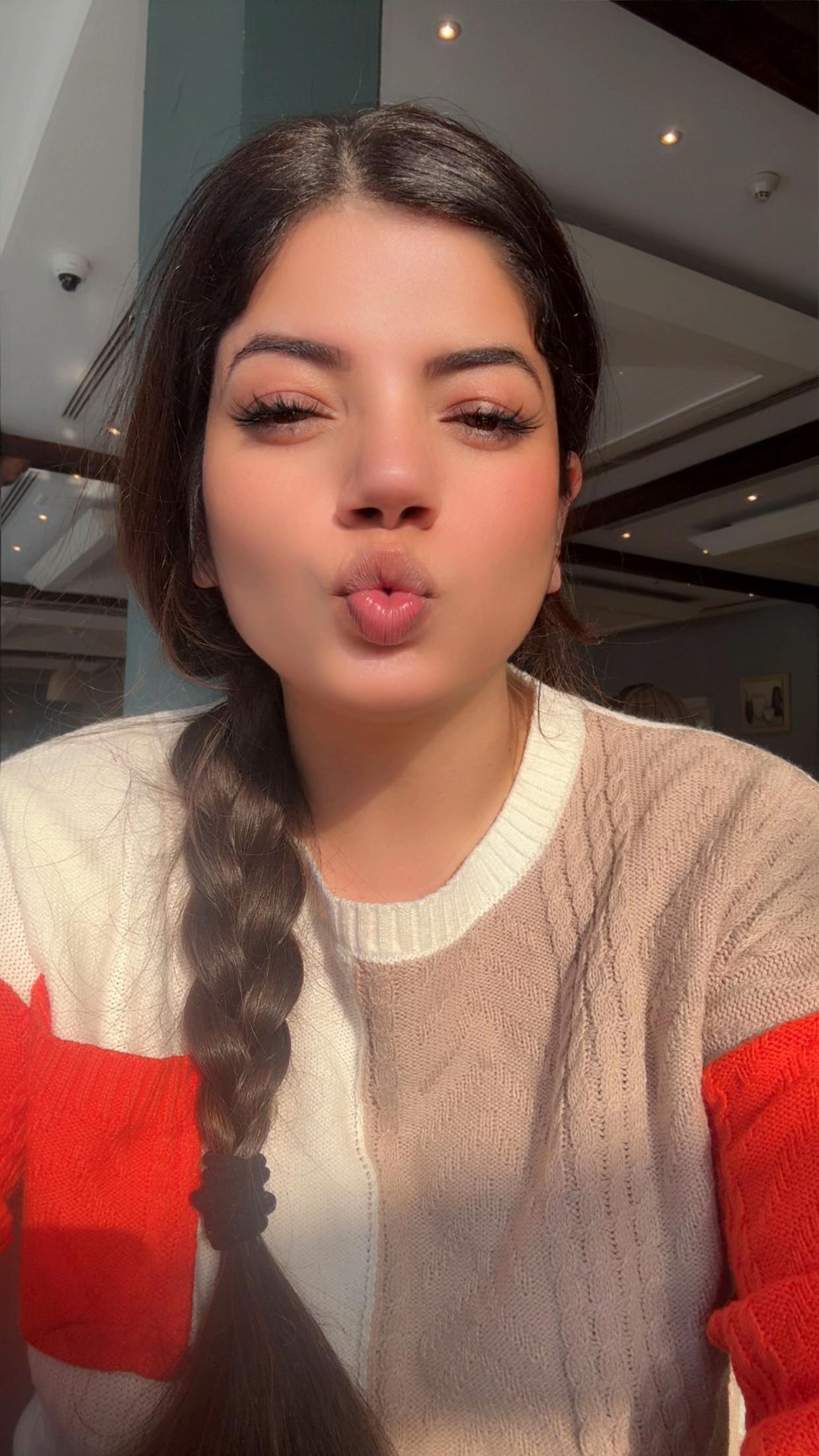 @Ayesha🇨🇦