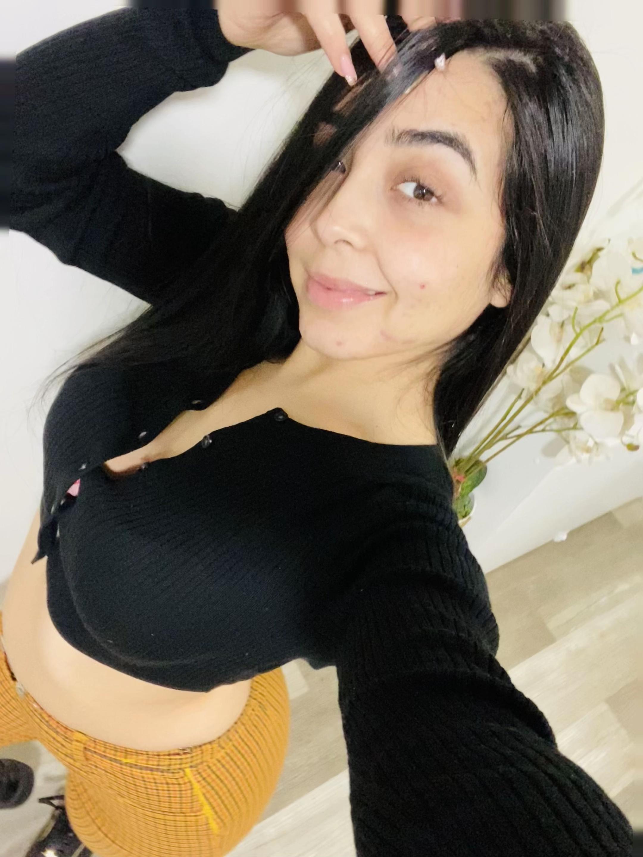 @Carlita