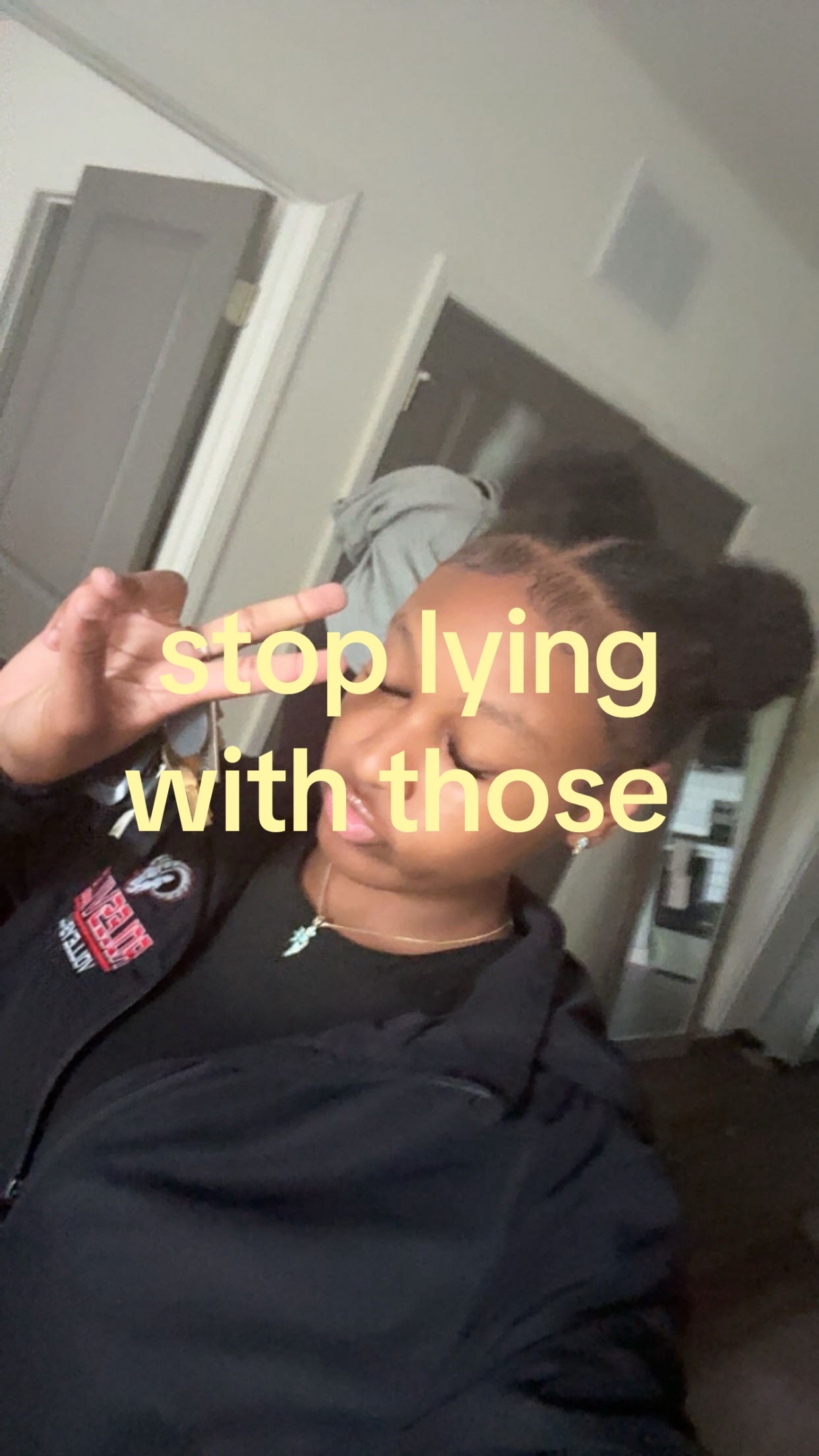 @🎭