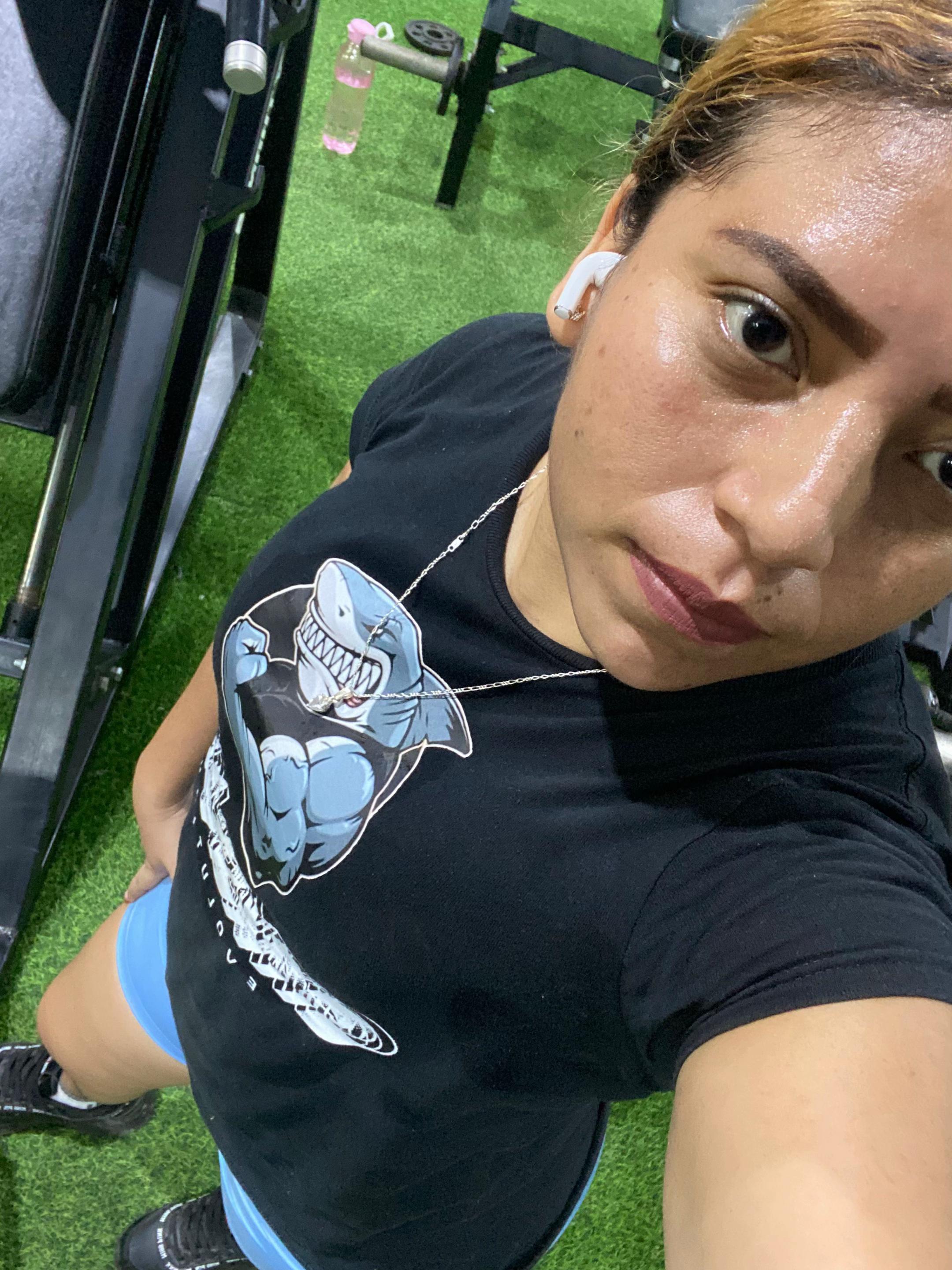 @Anita correa💜💪🏼🏍️🖤
