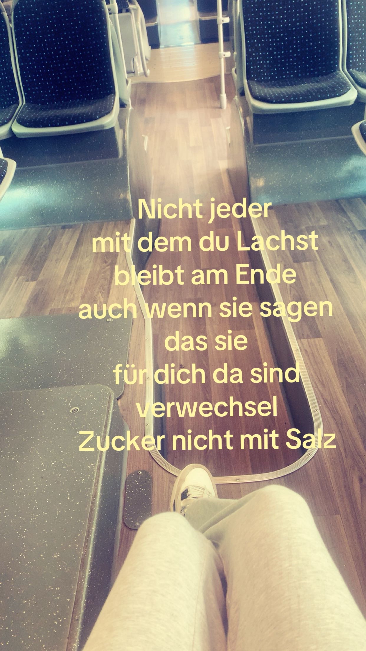 @𝐌 𝐈 𝐑 𝐀  𝟓𝟑𝐞𝐫