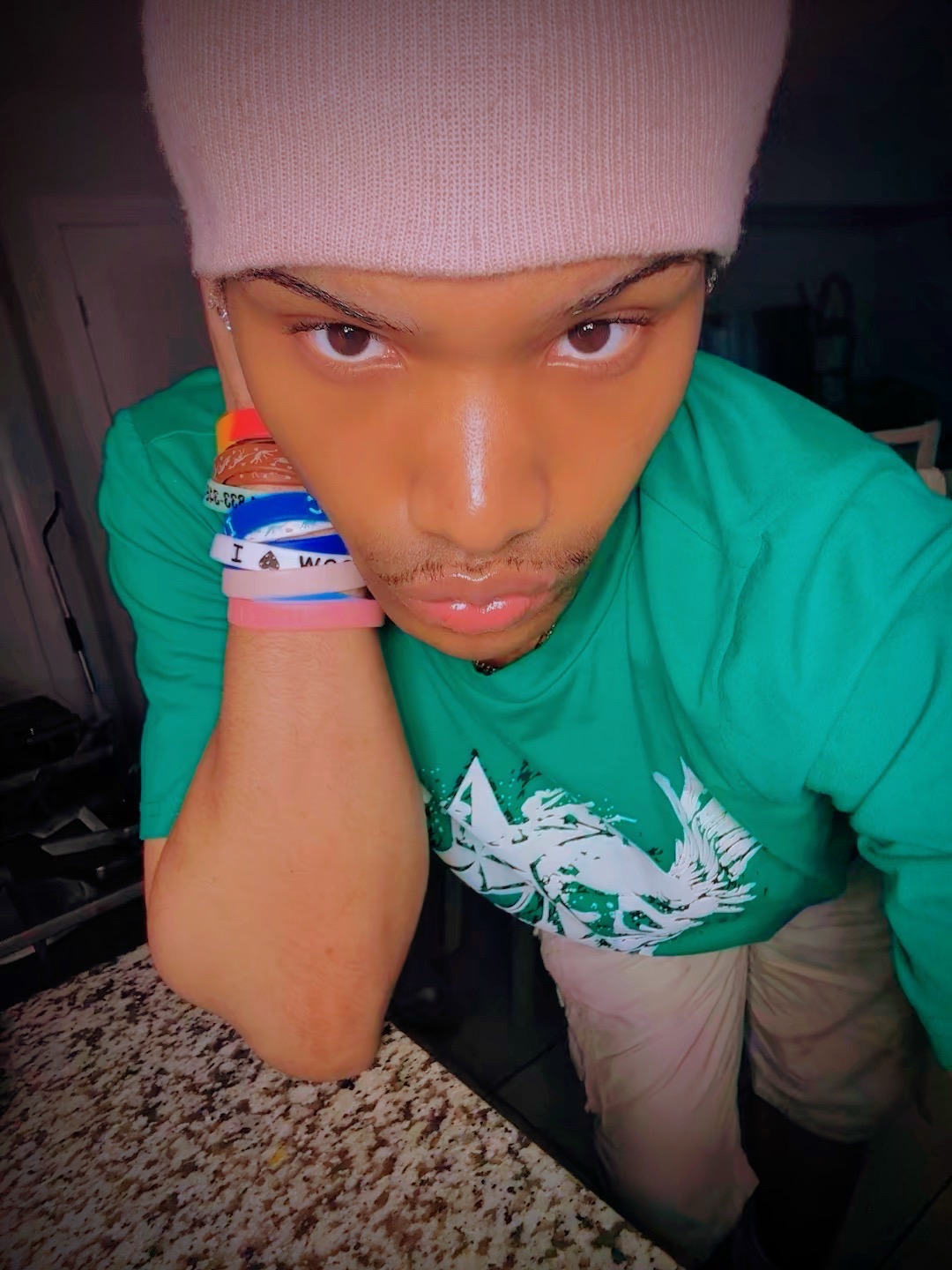 @tr4pv4nity