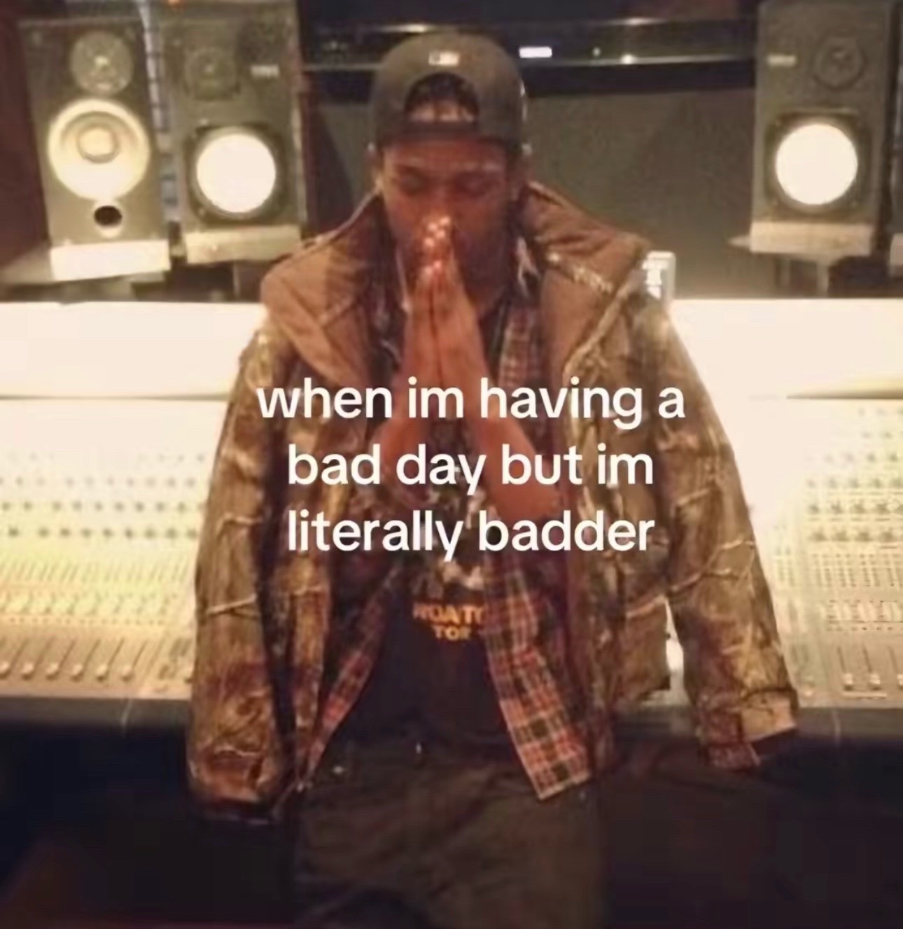 @mads ᖭི༏ᖫྀ愛݁ᛪ༙⋆˚꩜。
