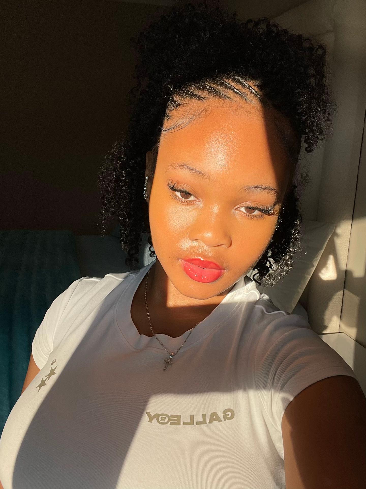 @Cheeks💕 ♱