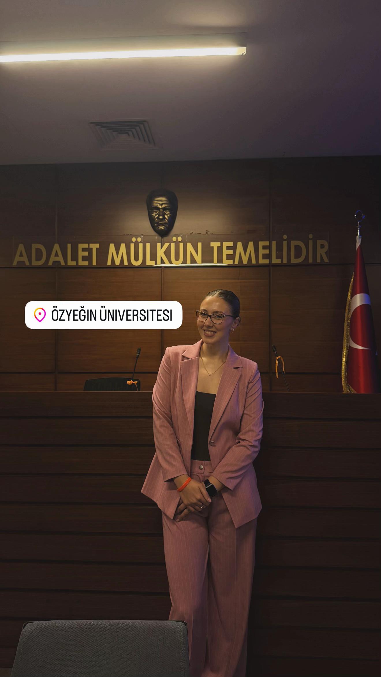 @Anya Kurtini