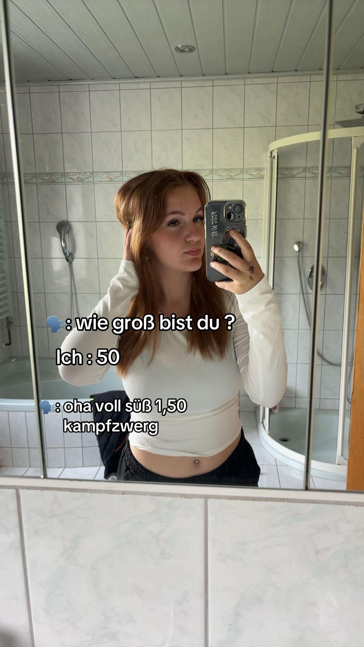 @Lena🌸