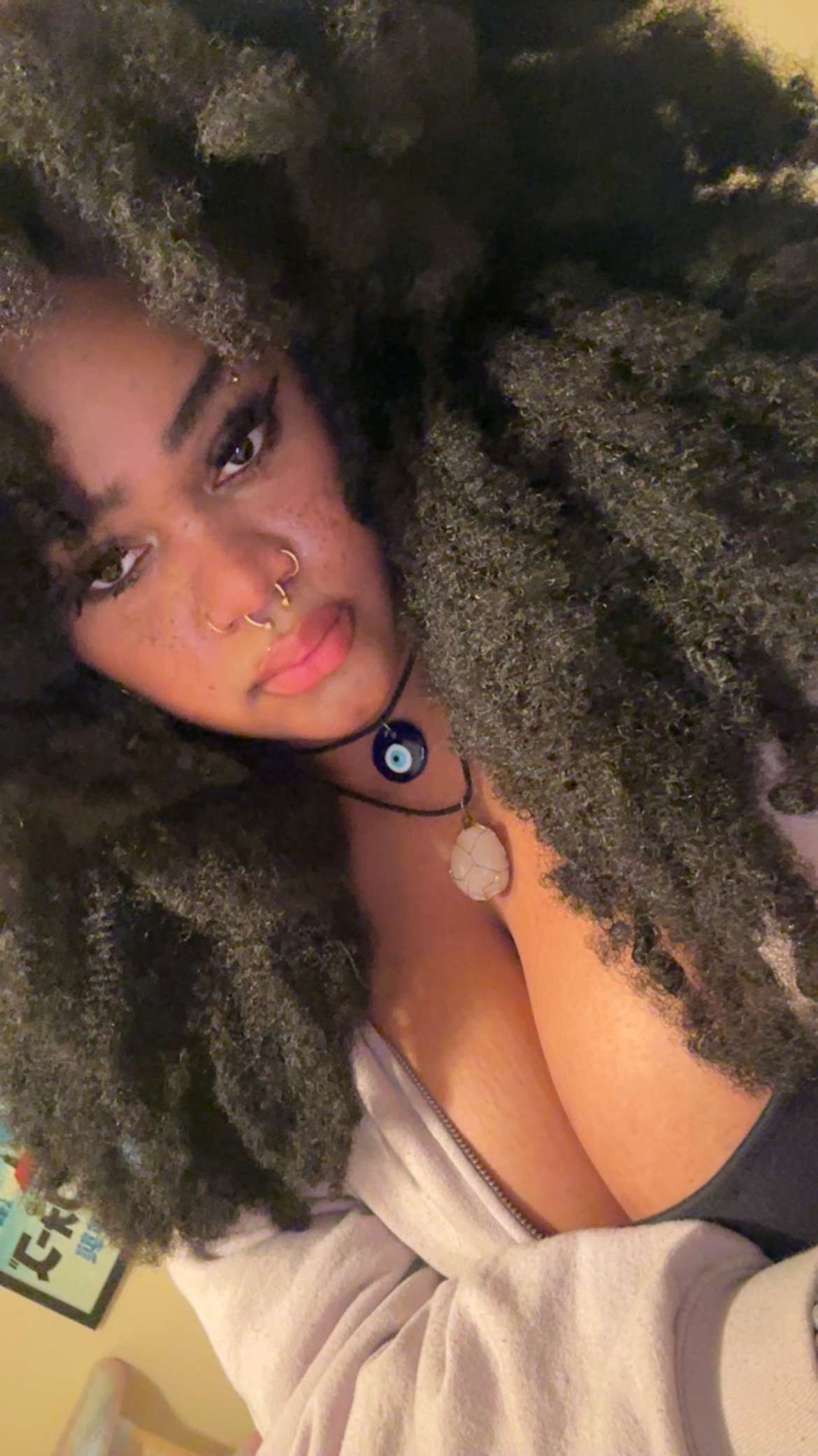 @𝒜𝓃𝓎𝒶𝒽 (Ahn-yuh)🧡☮️