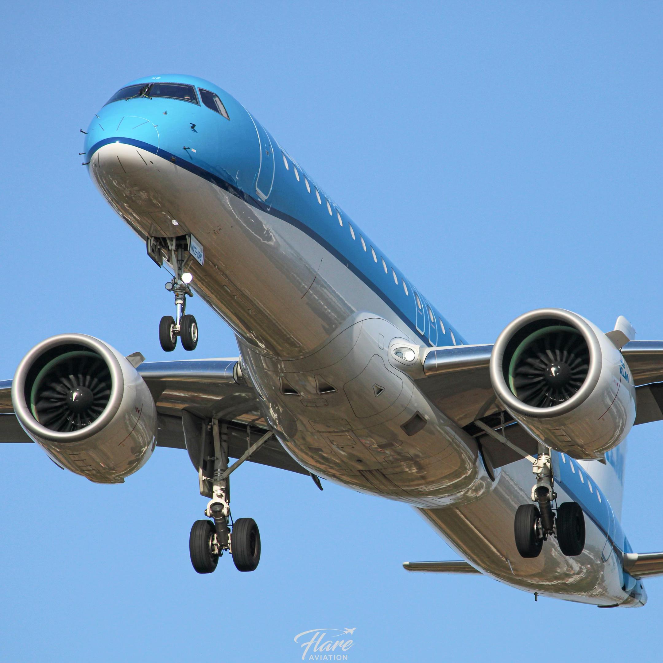 @FlareAviation