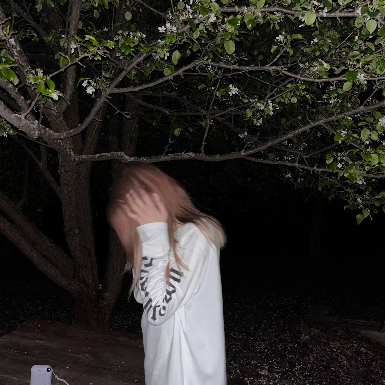 @akari