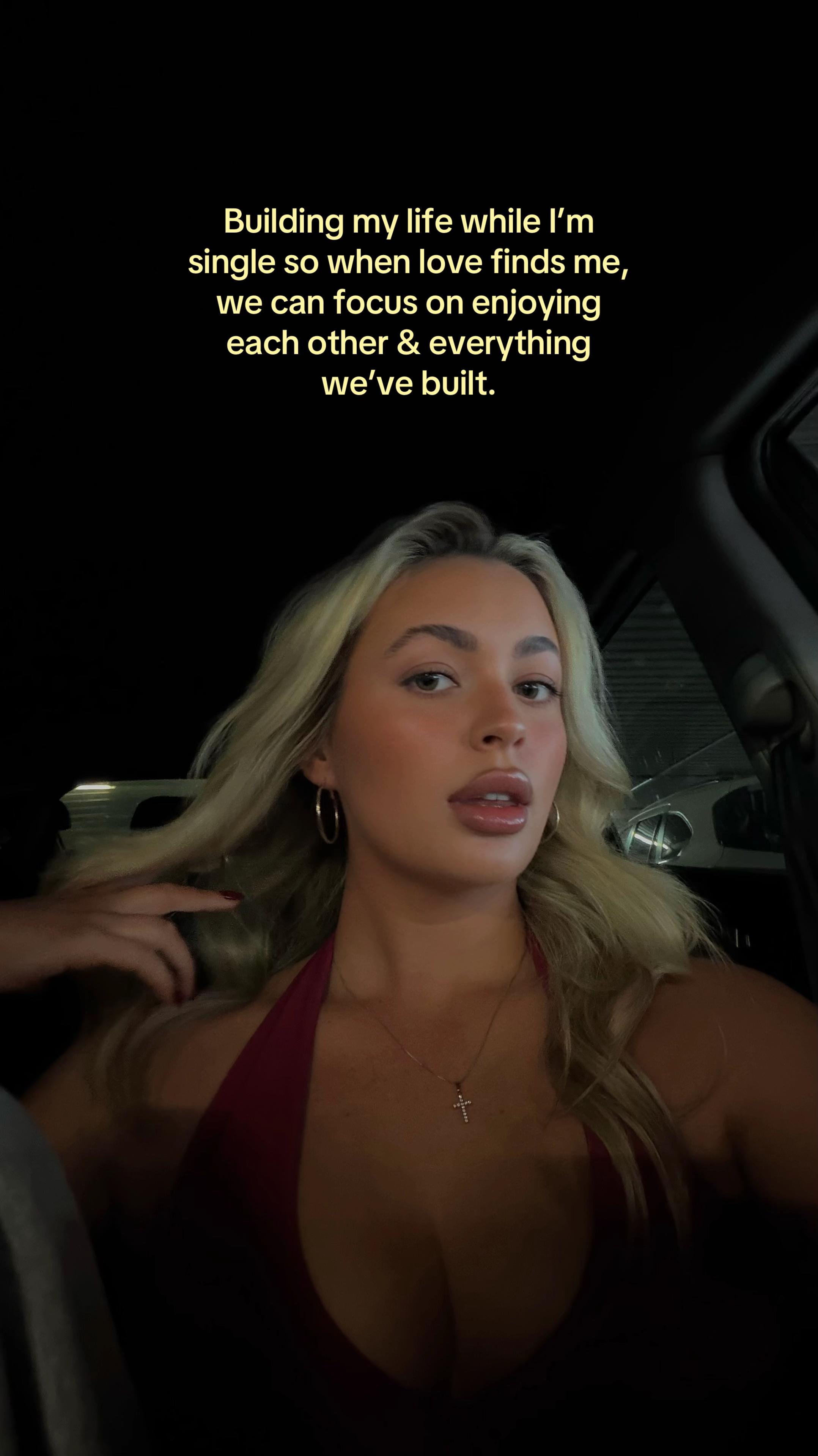 @Chloe Johnson ๐
