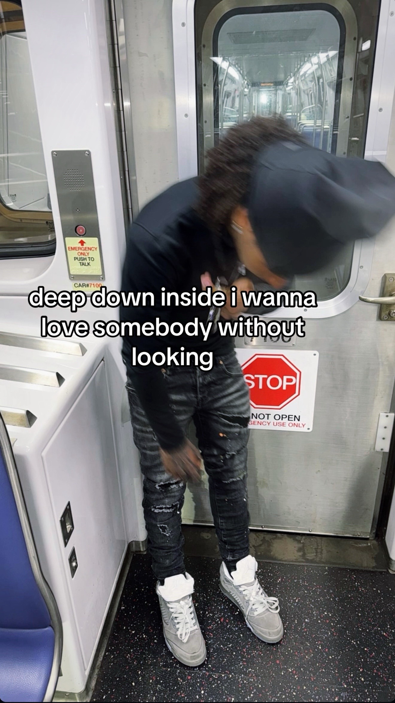 @𝔅𝔩𝔲𝔡𝔡𝔜_