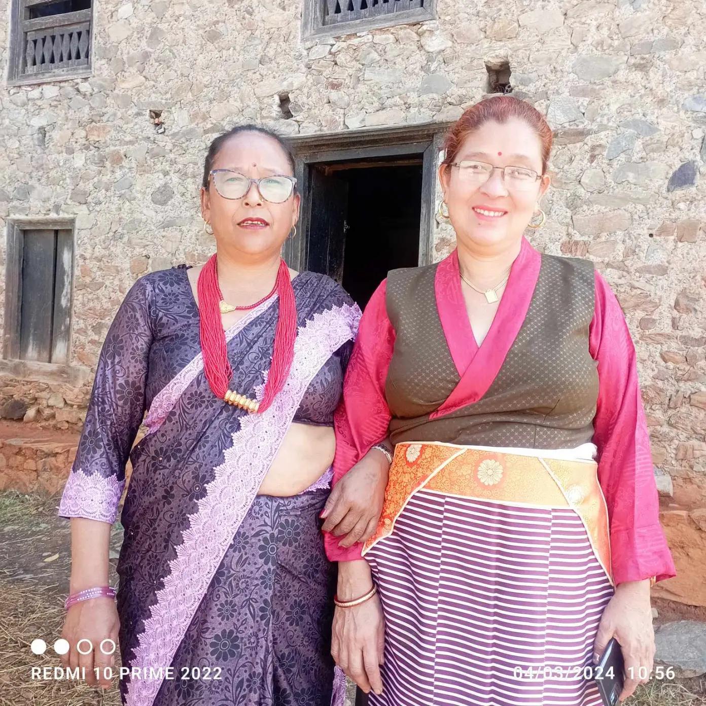@संगिता थीङ