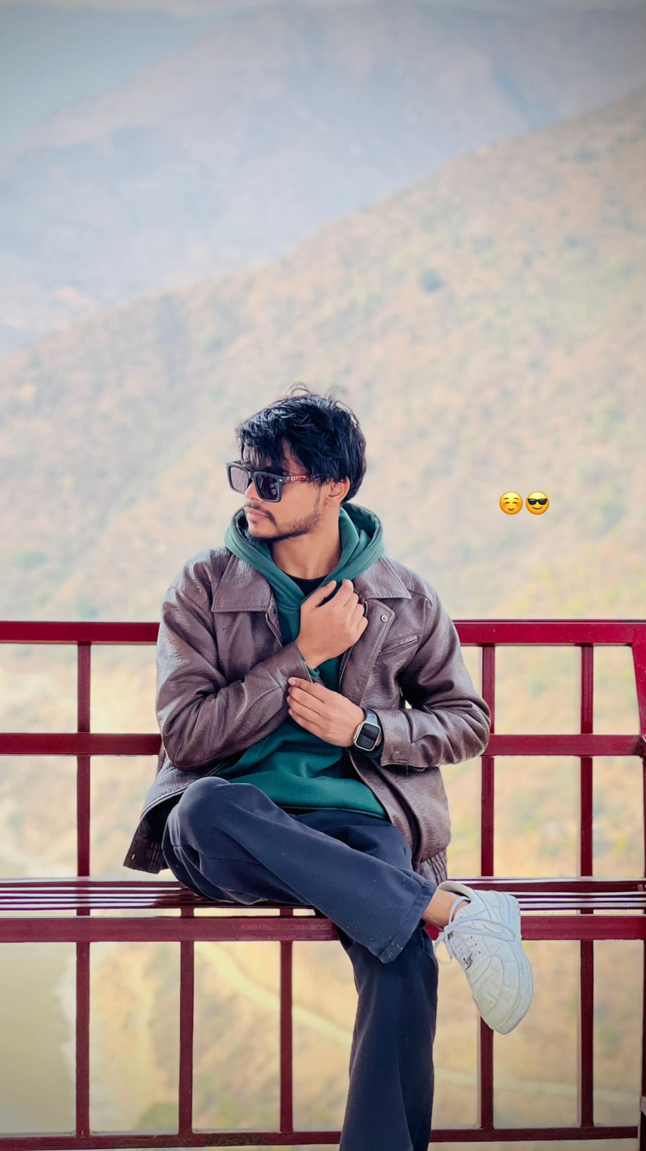@Maithli_king🧿🎭