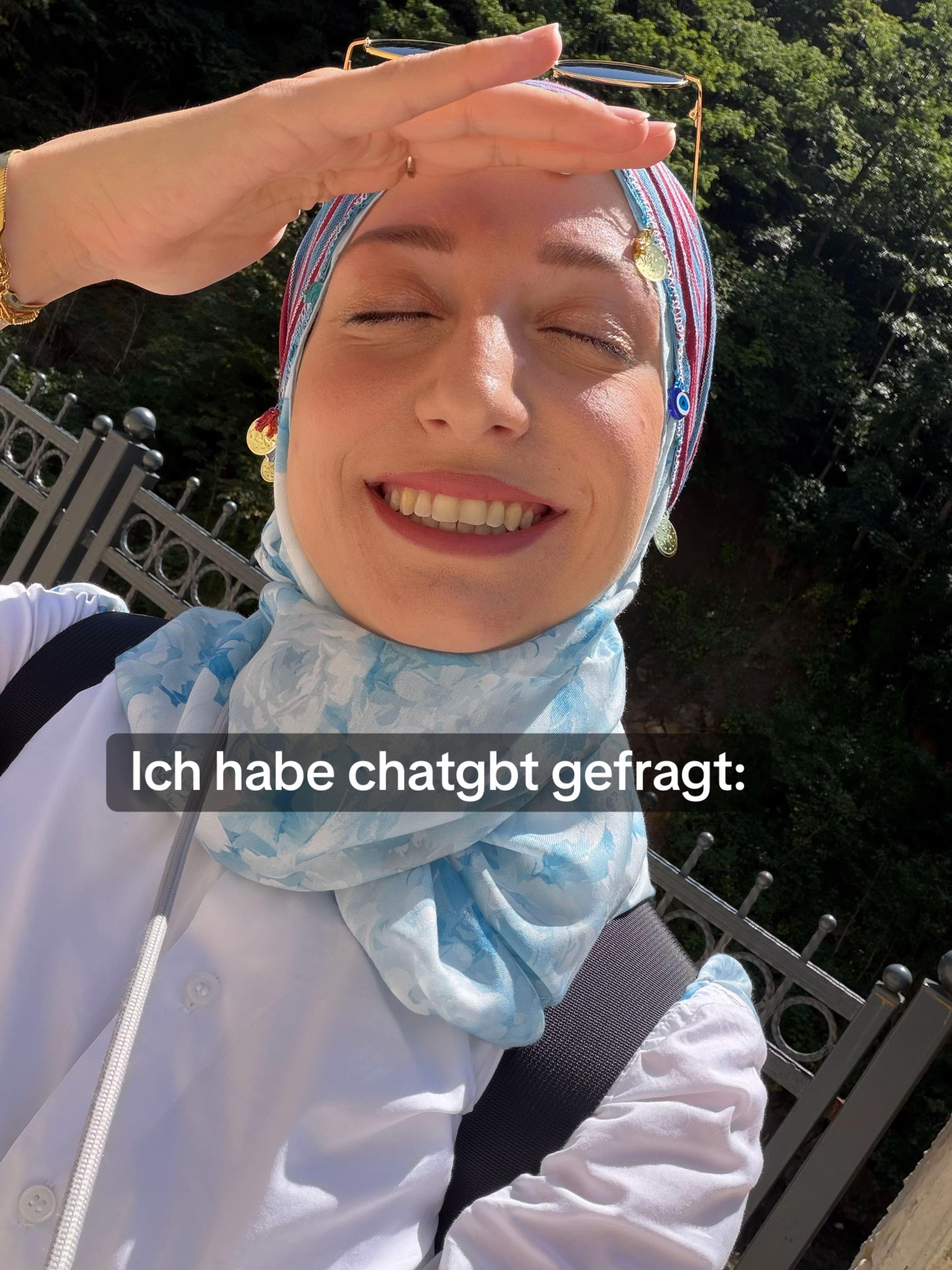 @Esra