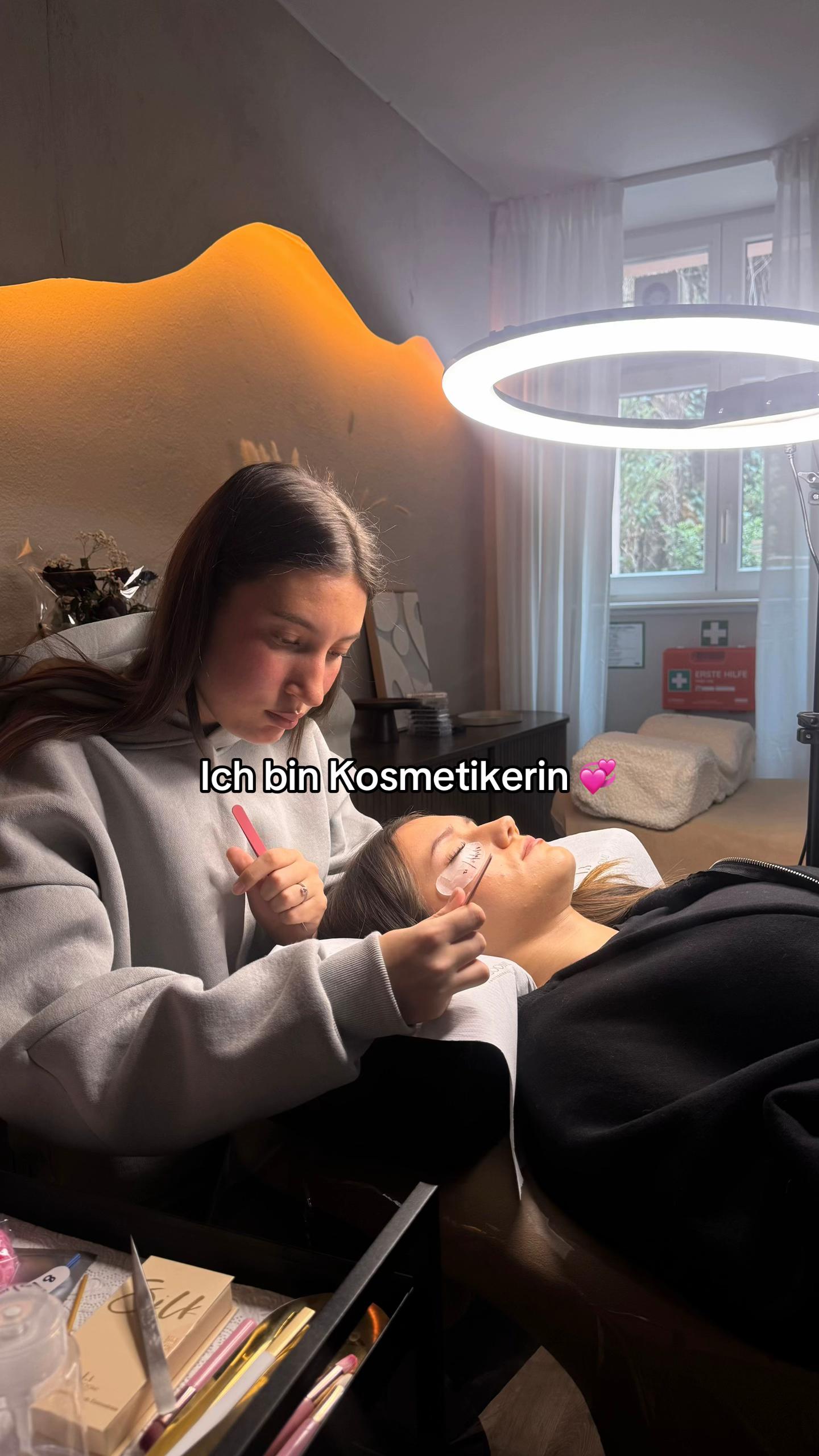 @𝔍𝔞𝔫𝔞-𝔦𝔫𝔞