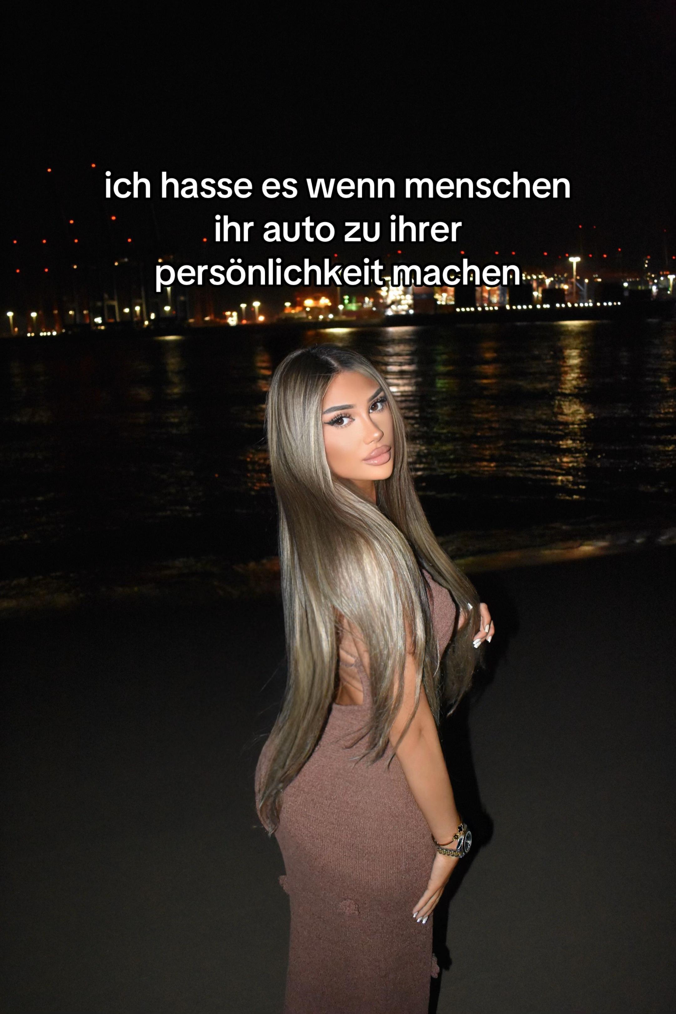 @๐๐๐๐ ๐ค
