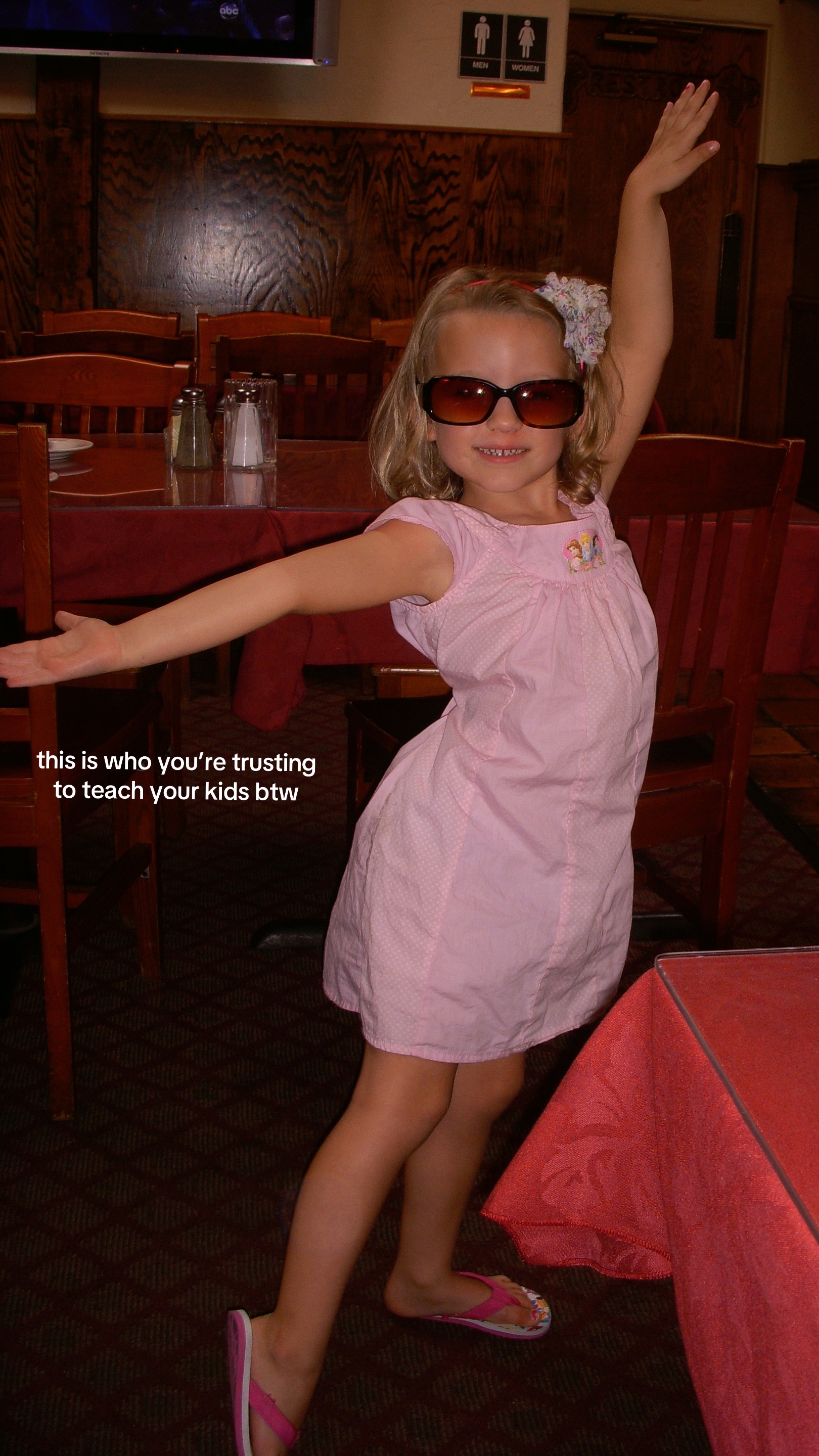 @AMANDA REEVES