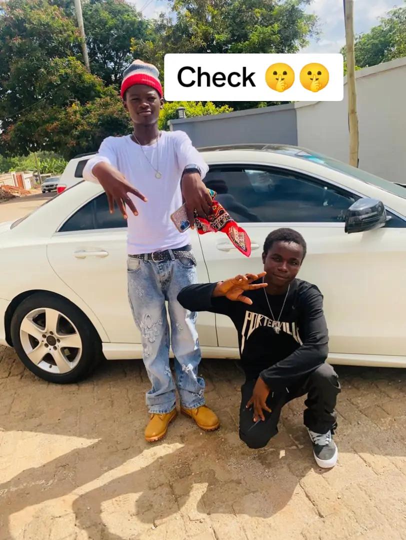@DripLord 🧣🧦🔥