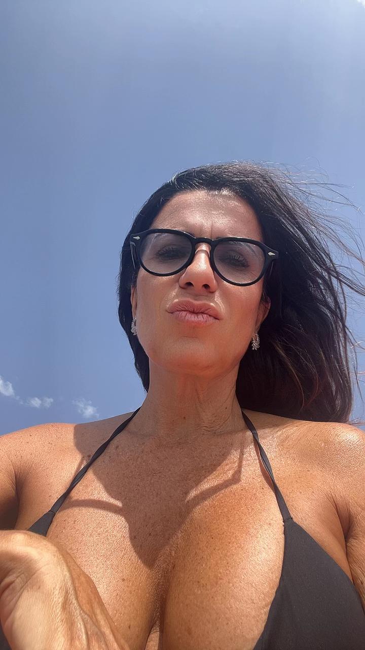 @Selvaggia