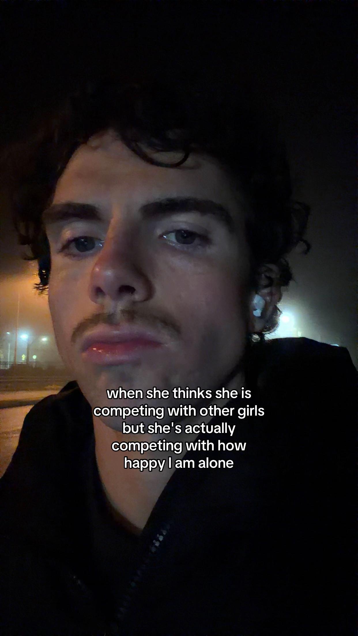 @Somerandomdudenamedvinny