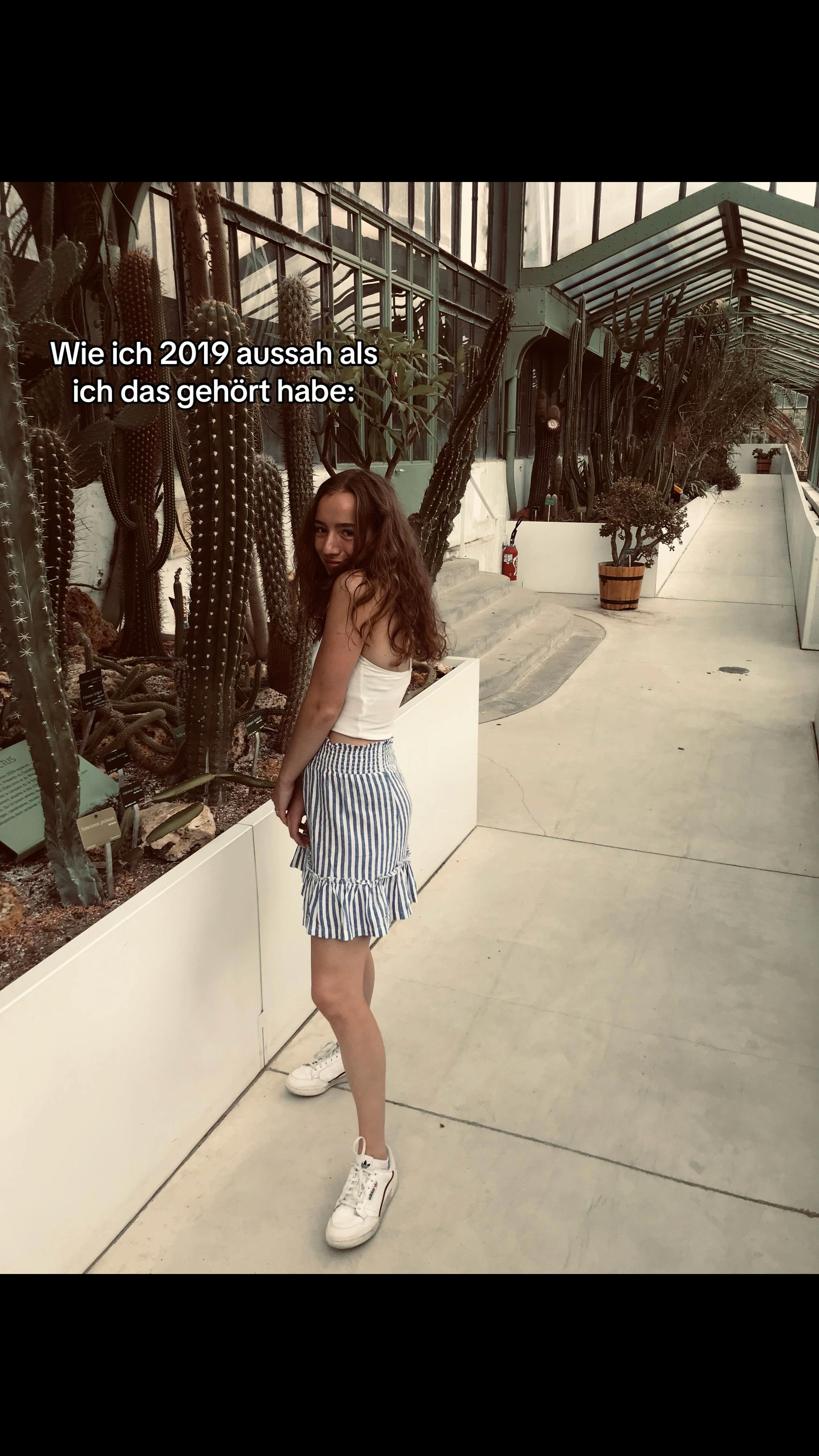@robinevanessa