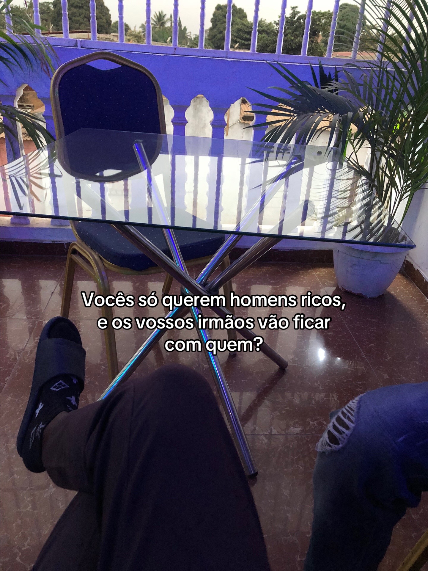 @Francis Braizy