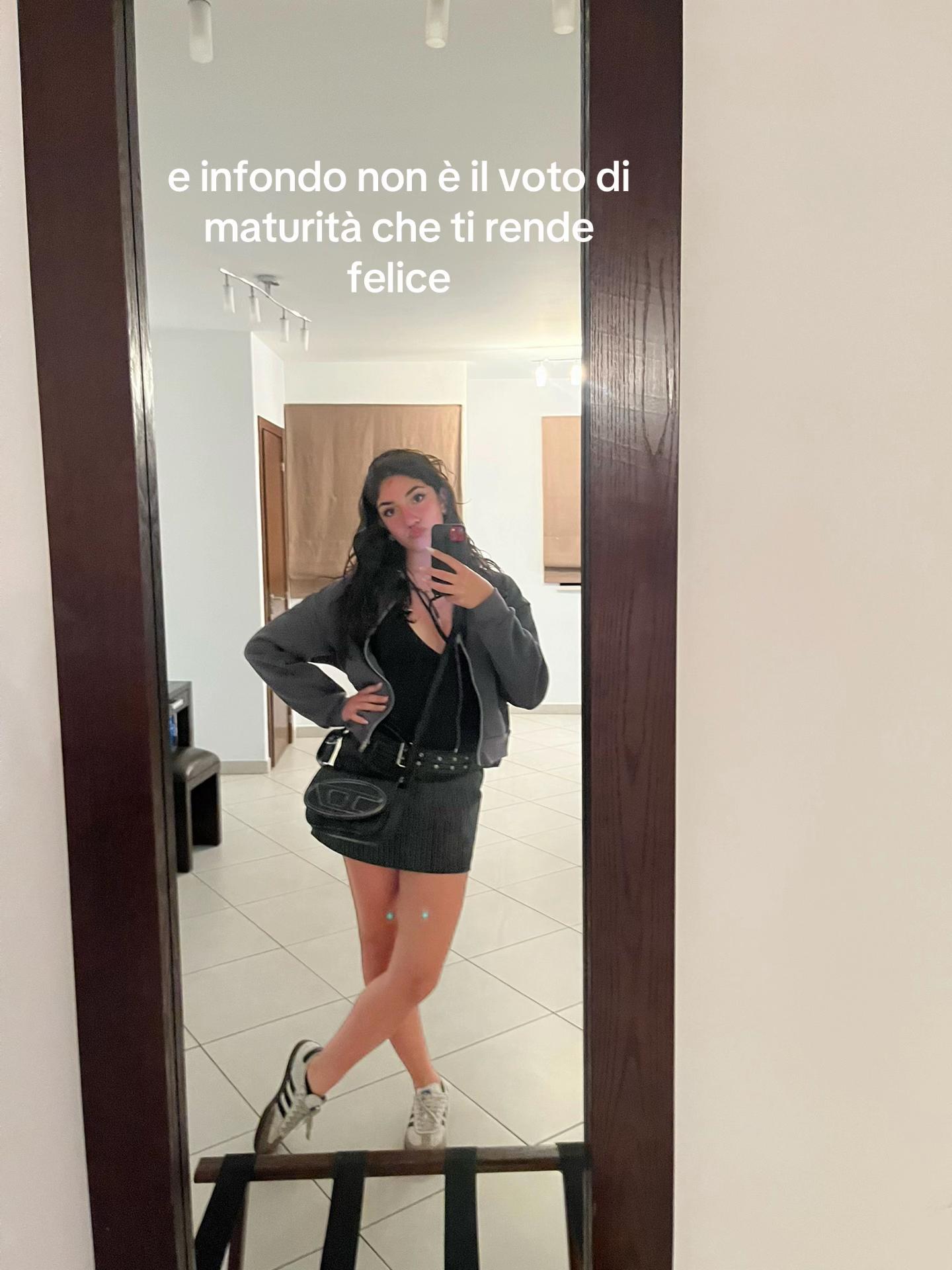 @yourfavoritemartini🍸
