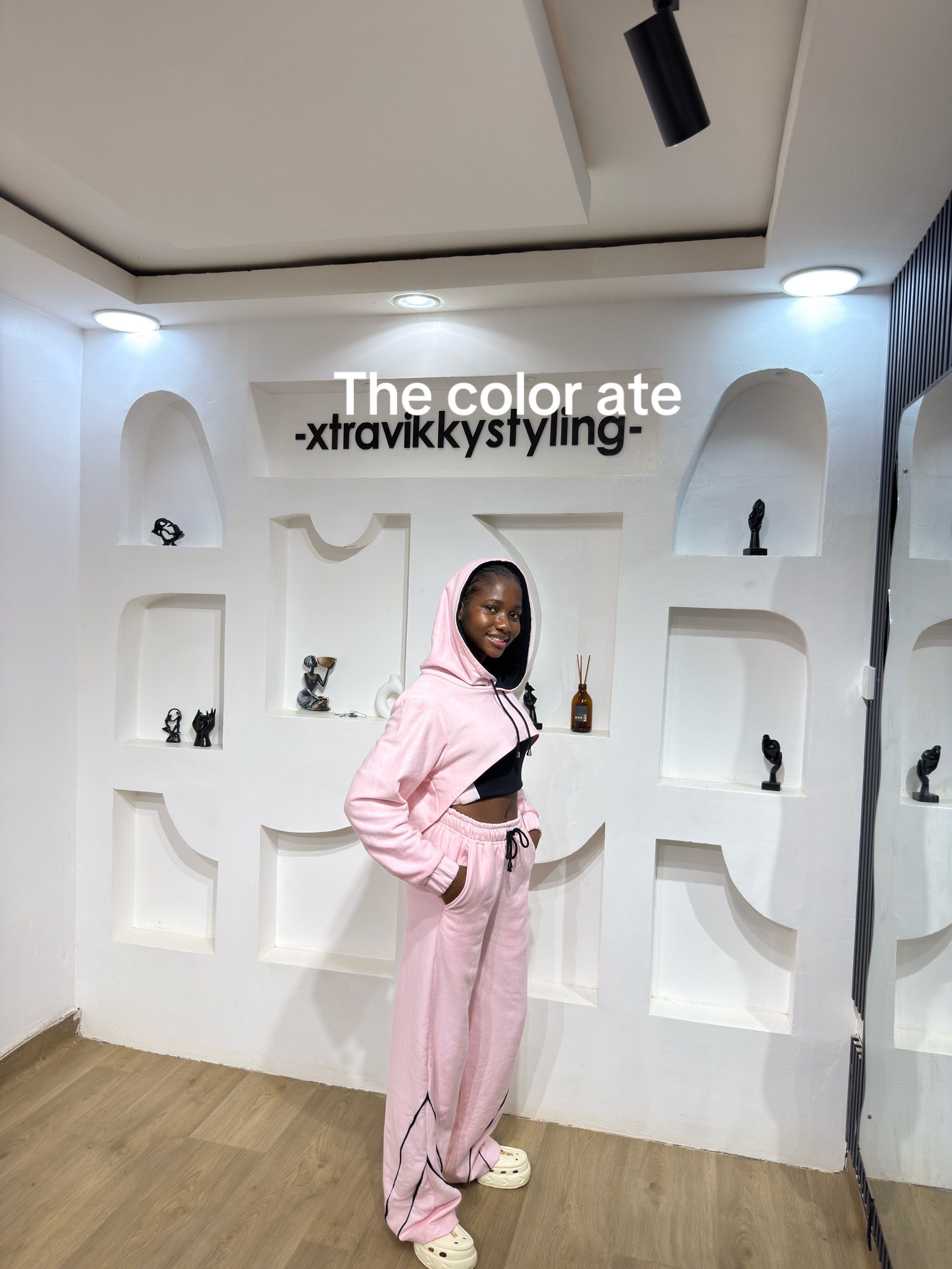 @XTRAVIKKY STYLING